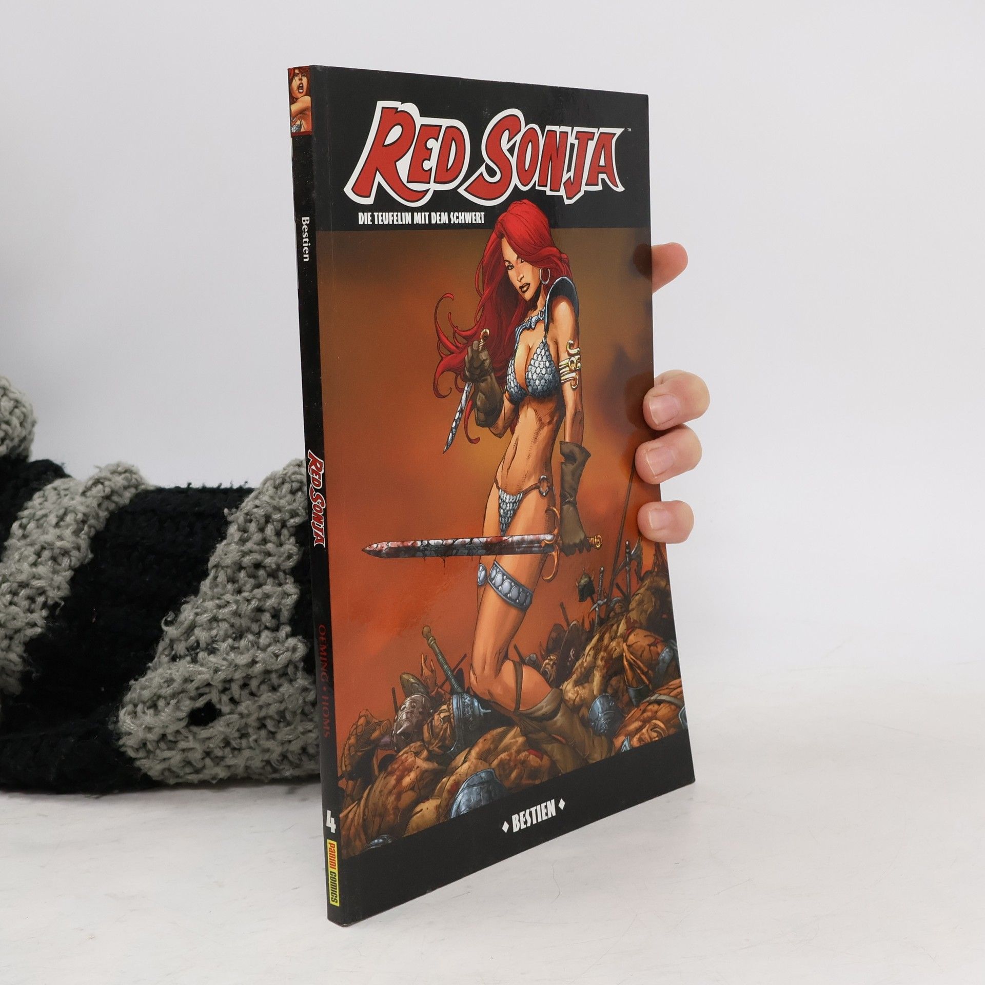 Michael Avon Oeming Bestien - 4: Red Sonja