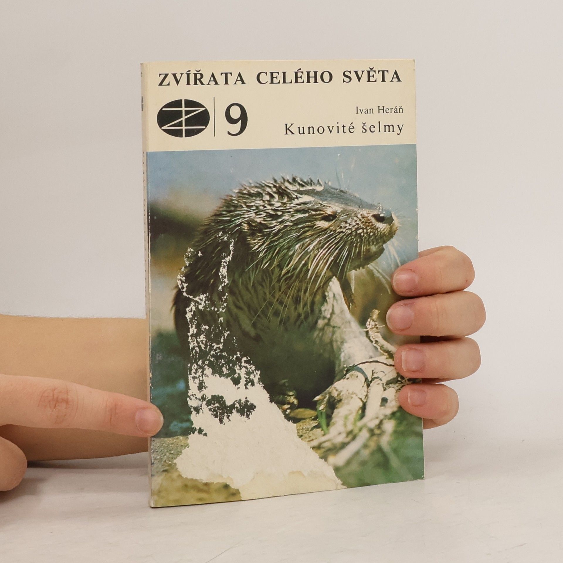 Ivan Heráň Zvířata celého světa 9. Kunovité šelmy