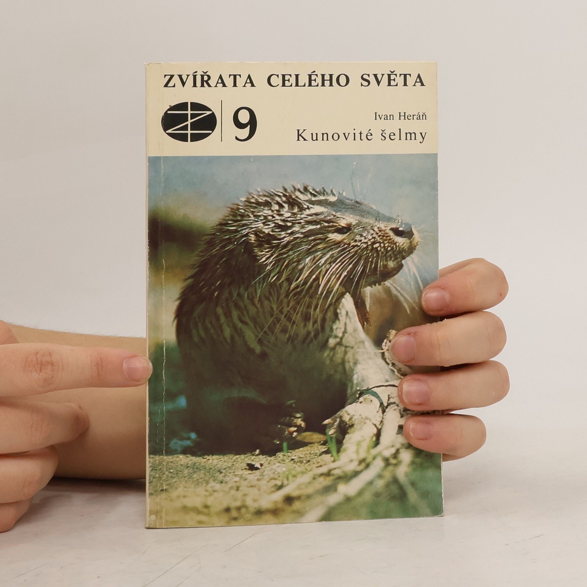 Ivan Heráň Zvířata celého světa 9. Kunovité šelmy