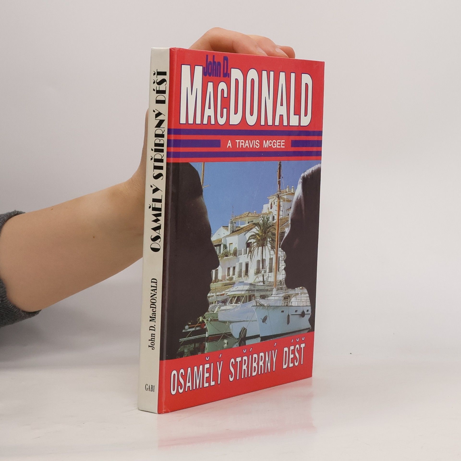 John D. MacDonald Osamělý stříbrný déšť