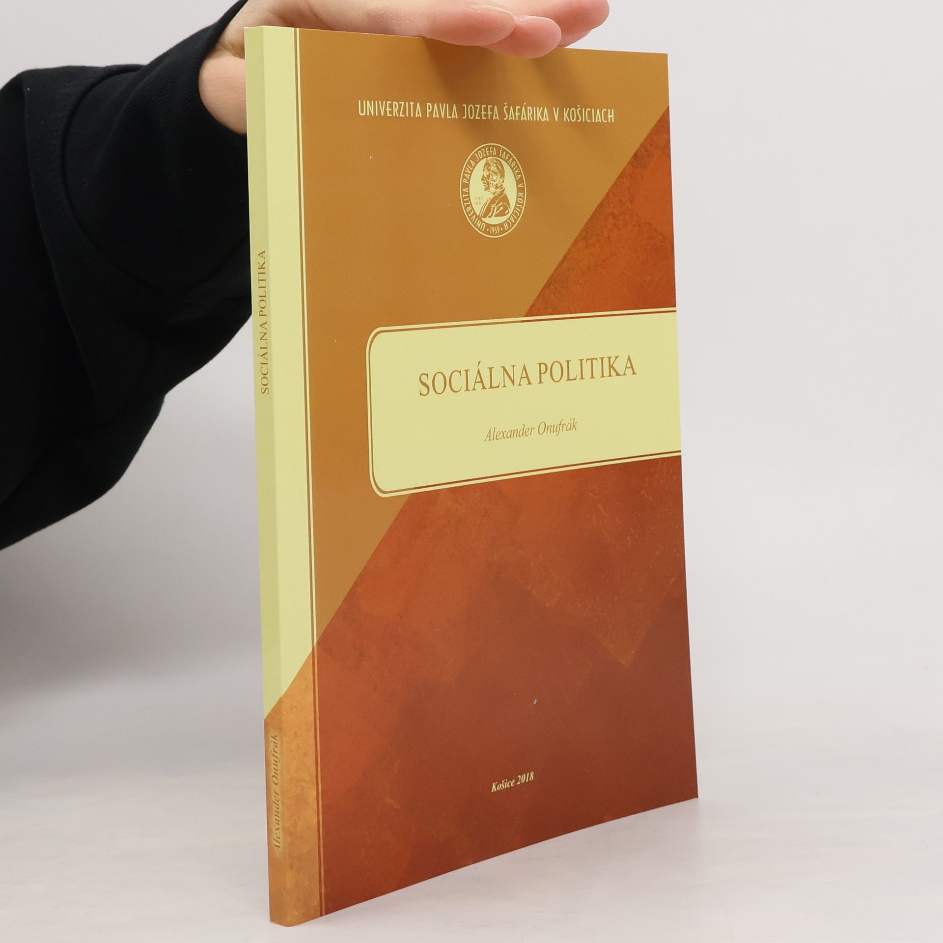 Alexander Onufrák Sociálna politika