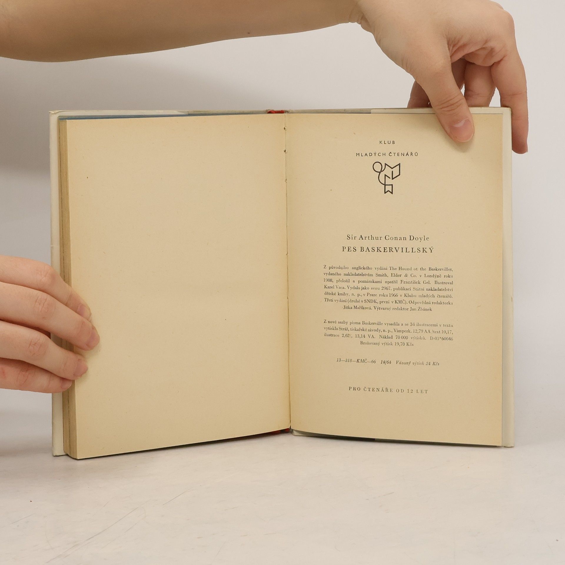 Arthur Conan Doyle Pes baskervillský