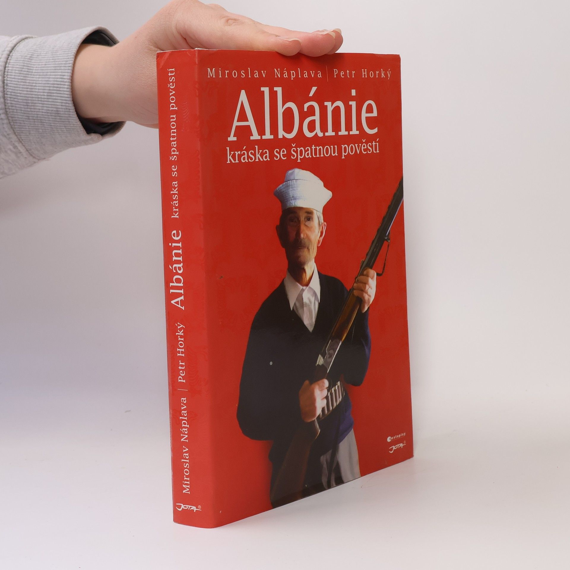 Albánie : kráska se špatnou pověstí