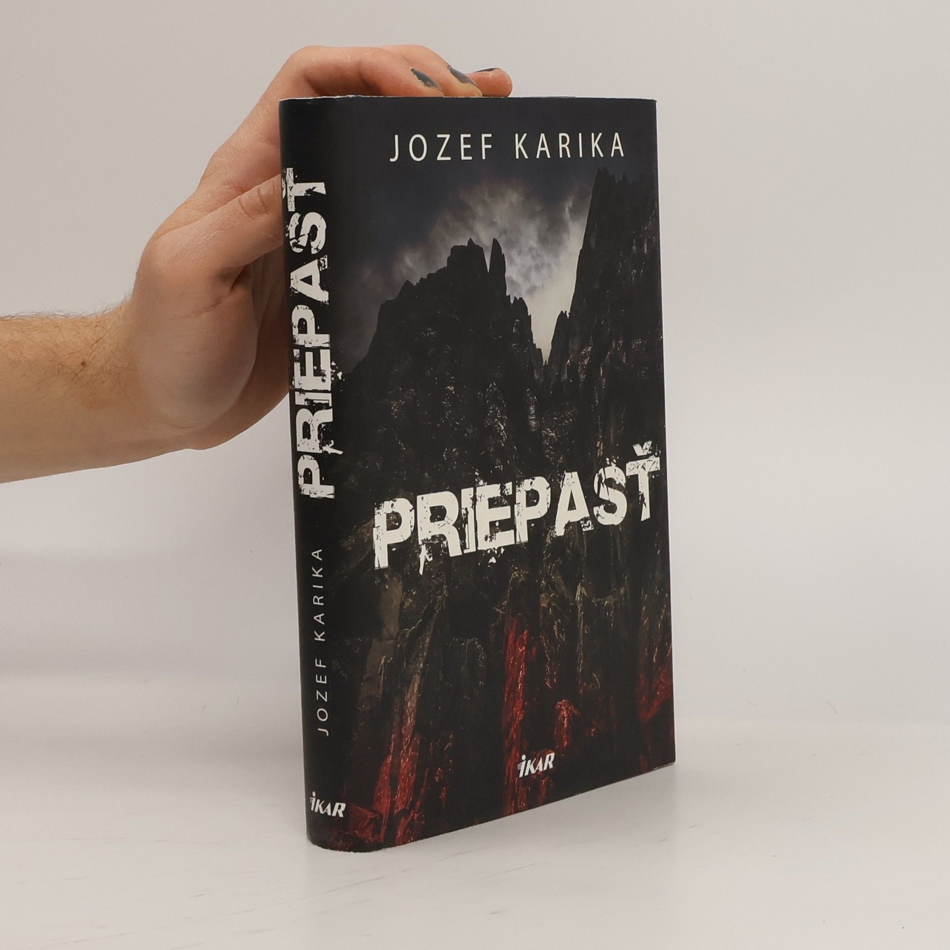 Jozef Karika Priepasť