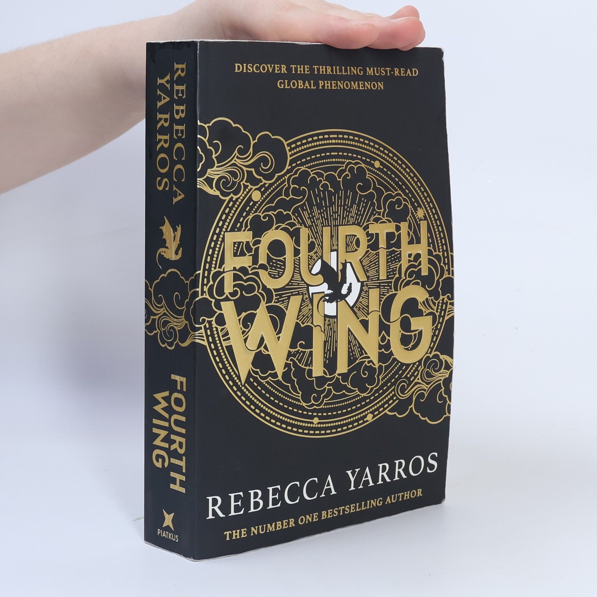Rebecca Yarros Fourth Wing