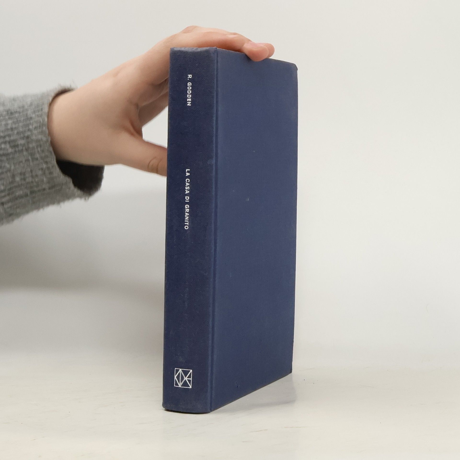 Rumer Godden La casa di granito