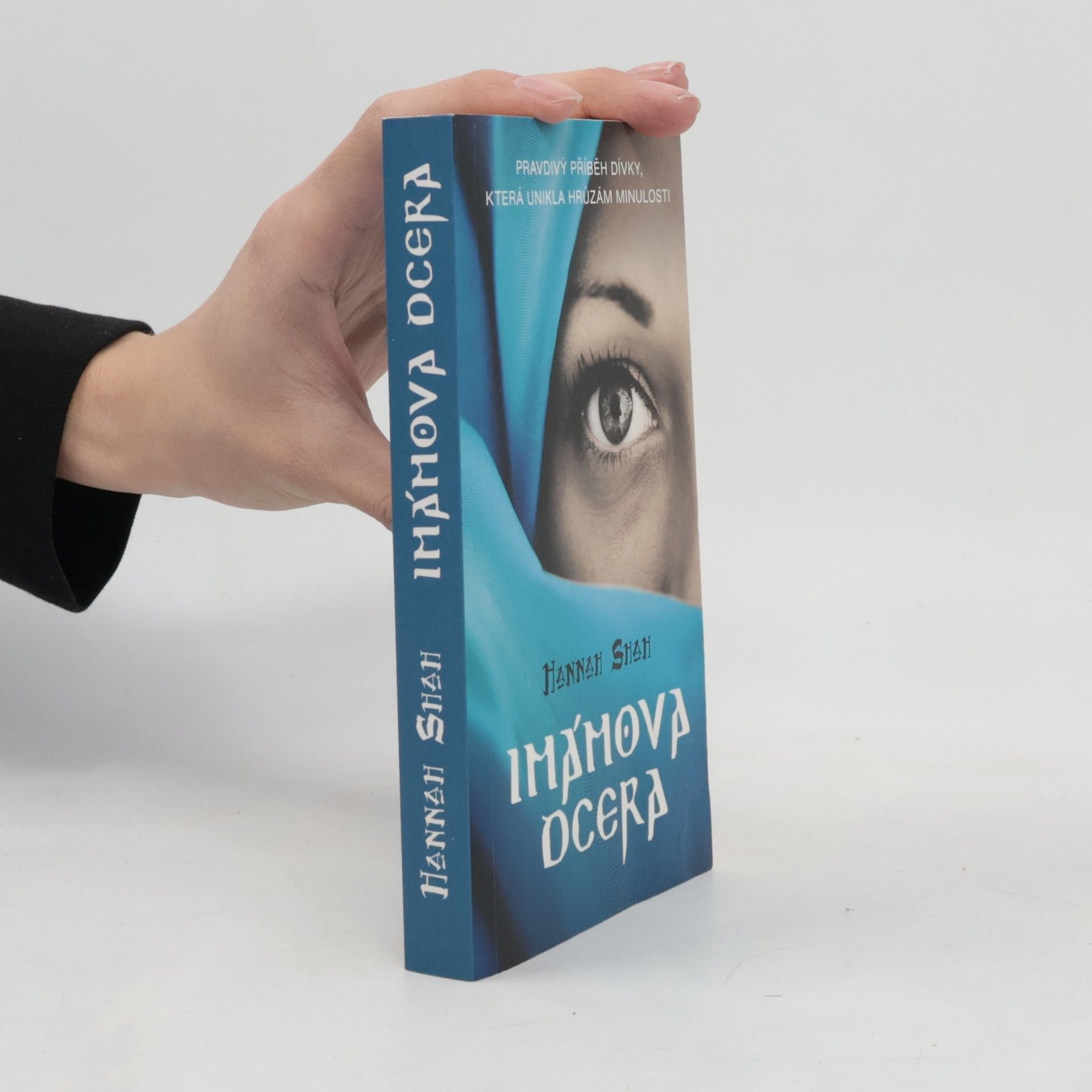 Hannah Shah Imámova dcera