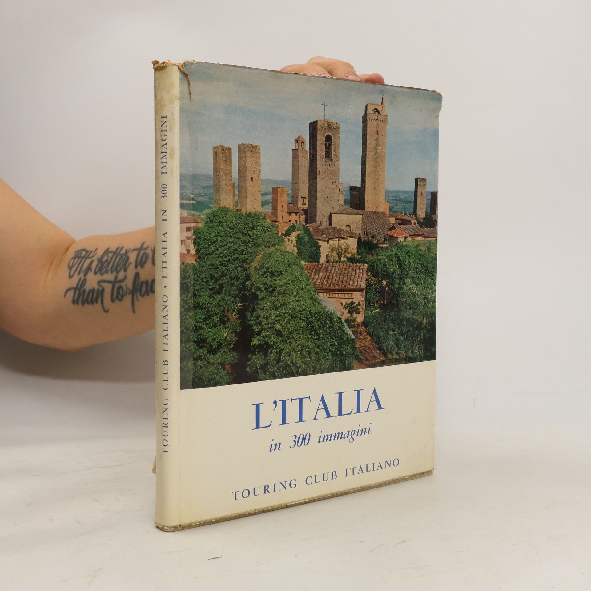 Various authors L'Italia in 300 immagini