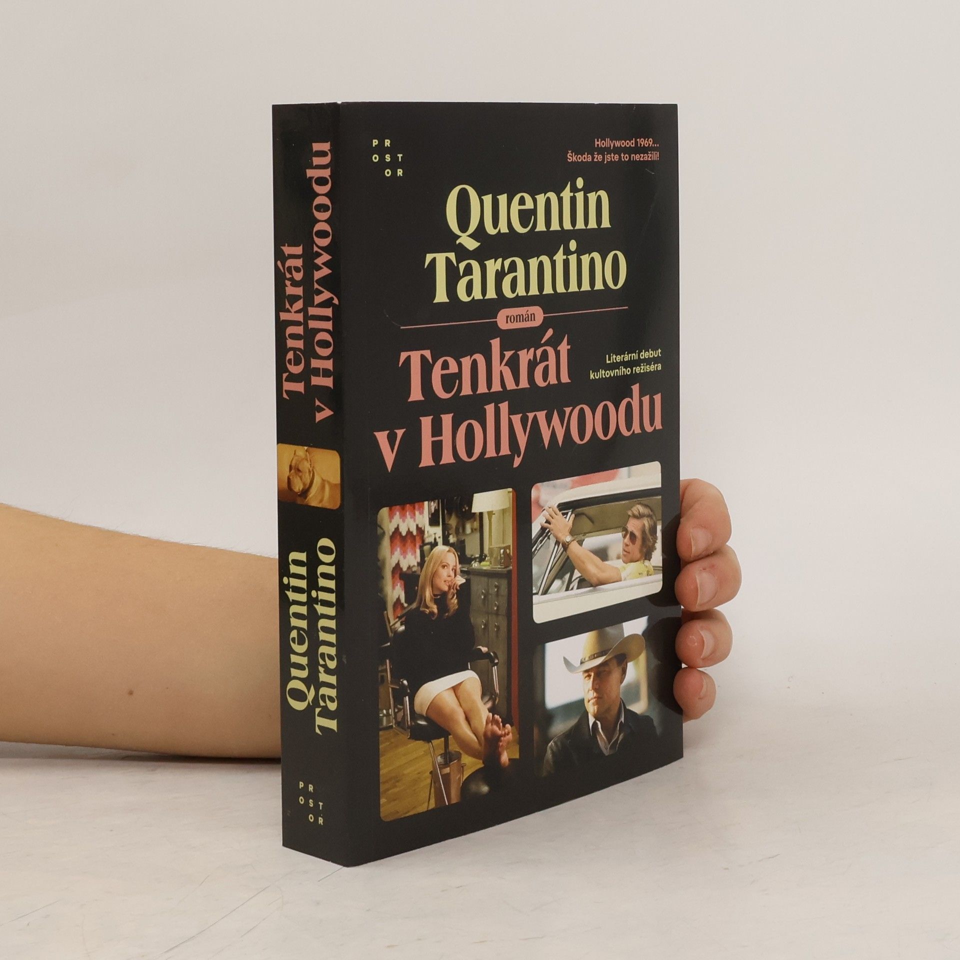 Quentin Tarantino Tenkrát v Hollywoodu : román