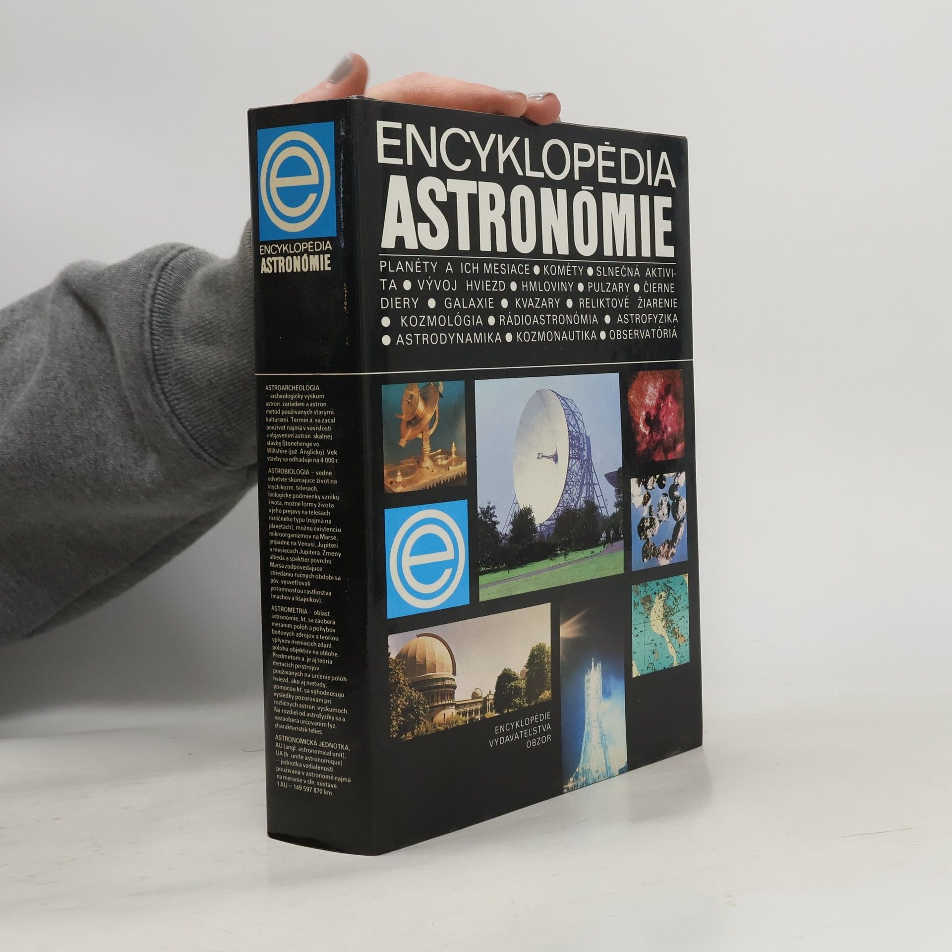 Collectif d'auteurs Encyklopédia astronómie