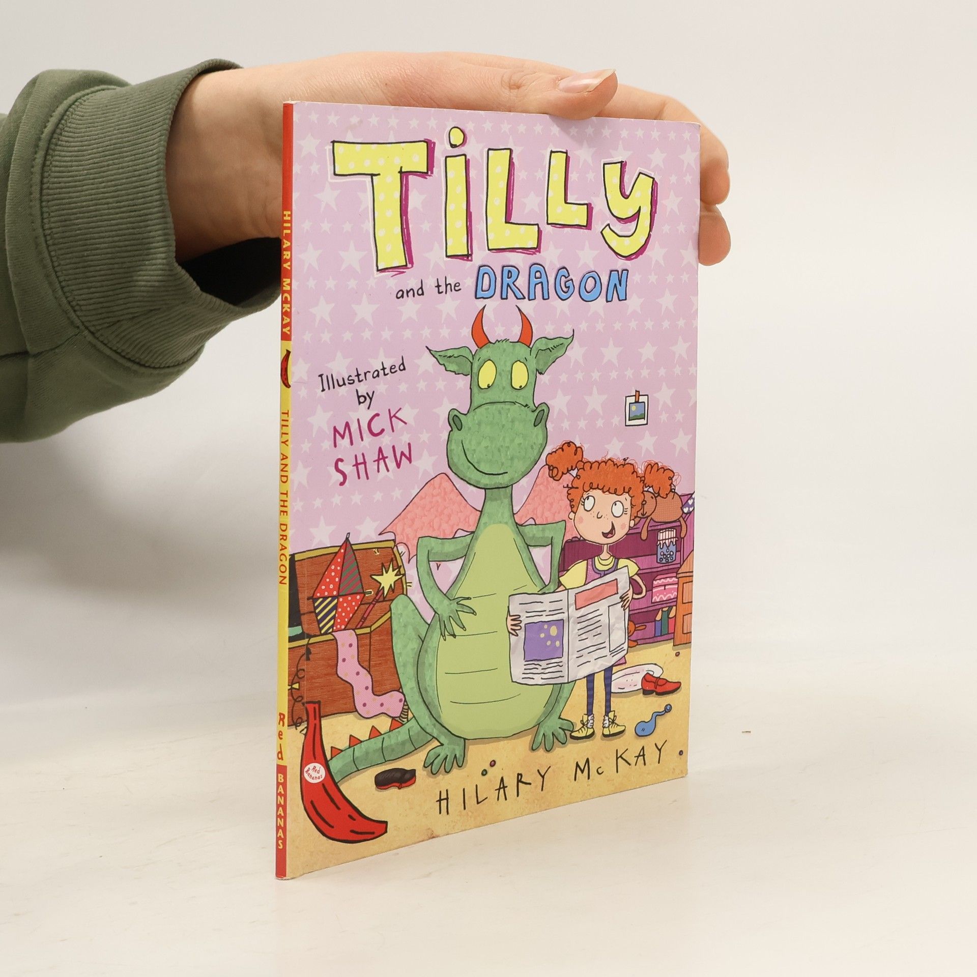 Hilary McKay Red Bananas: Tilly and the Dragon
