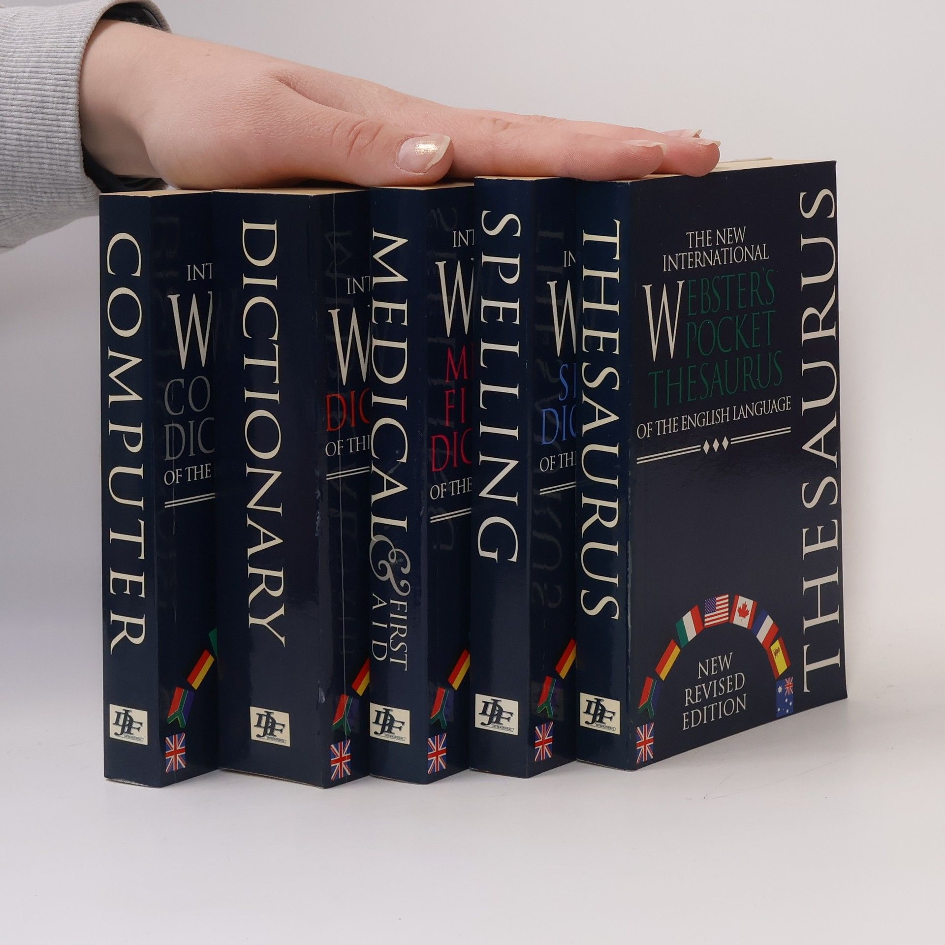 Autorenkollektiv The New International Webster's Pocket Reference Library