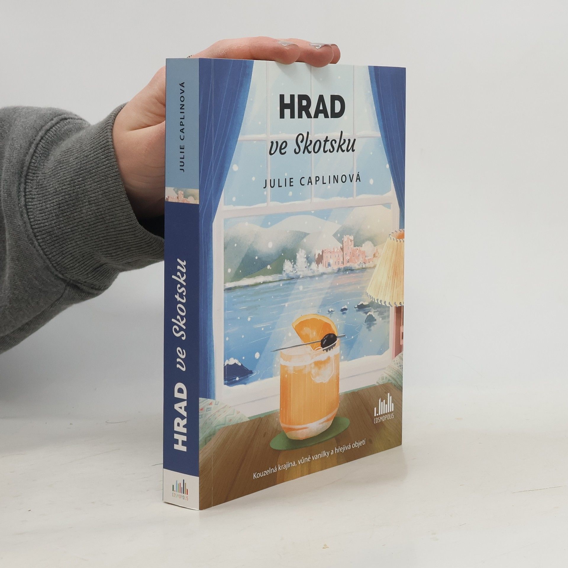 Julie Caplinová Hrad ve Skotsku