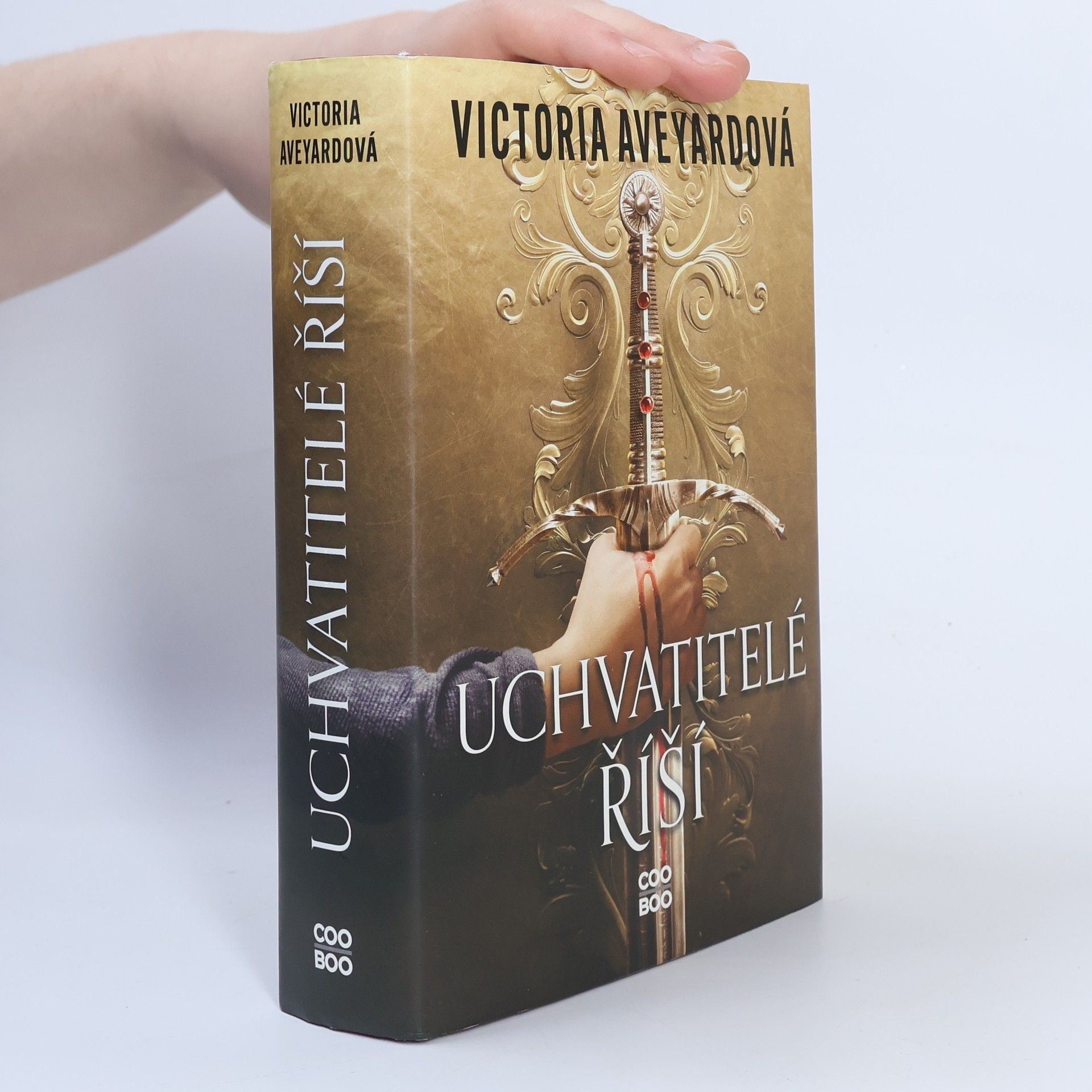 Victoria Aveyard Uchvatitelé říší