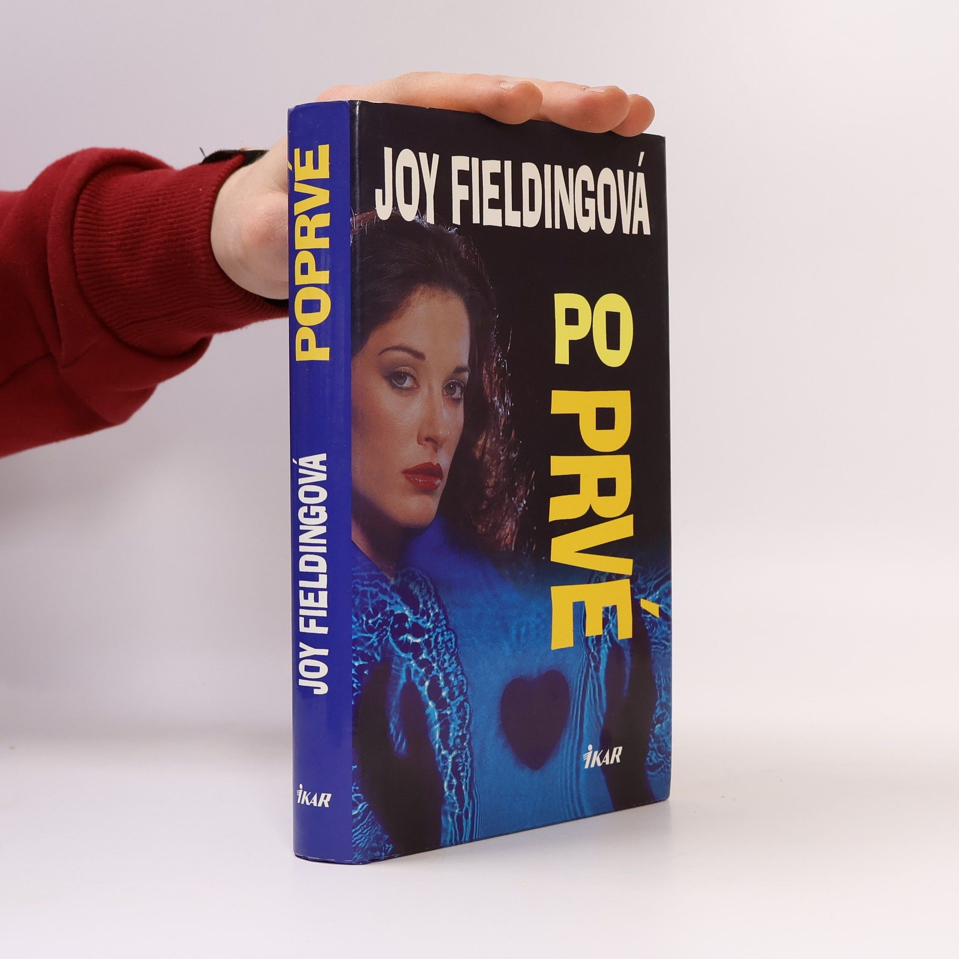 Joy Fielding Poprvé