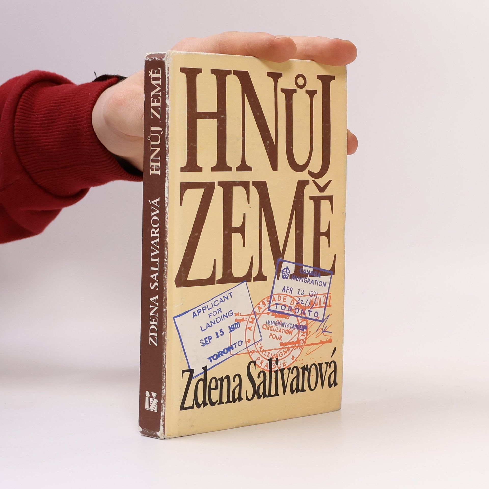 Zdena Salivarová Hnůj země