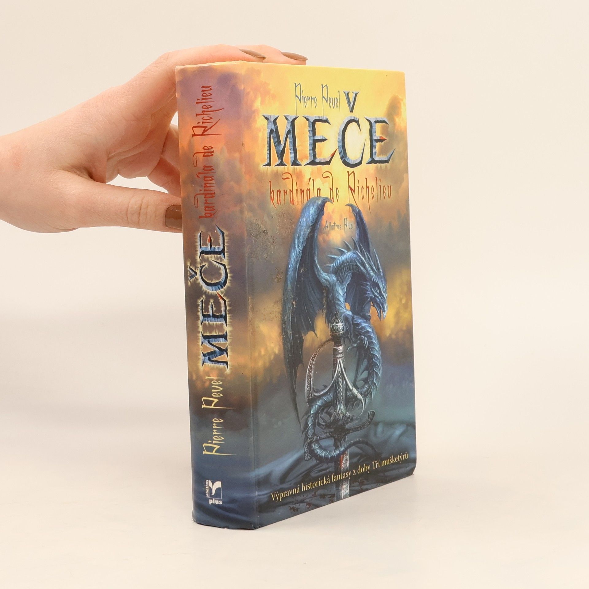 Pierre Pevel Meče kardinála de Richelieu