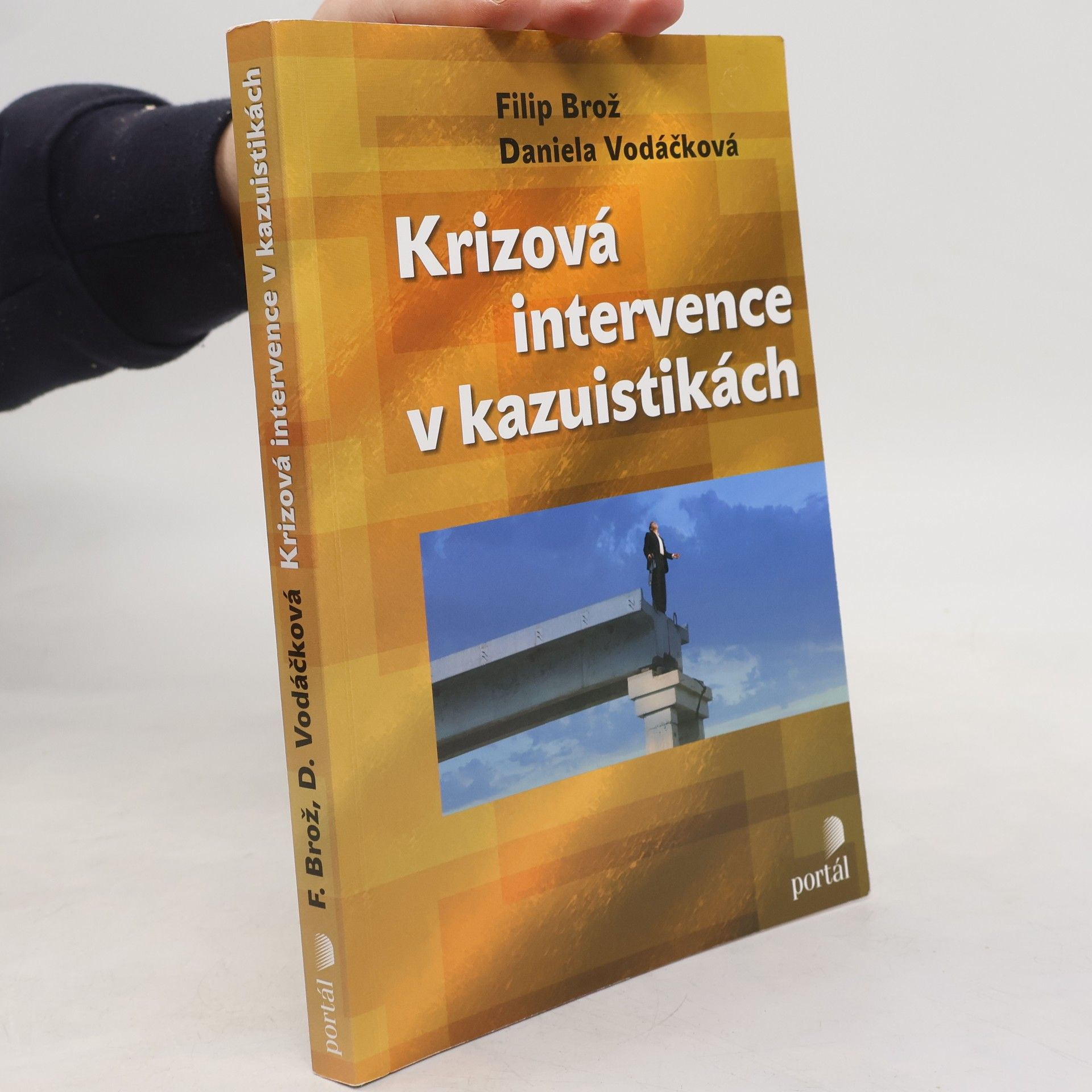Daniela Vodáčková Krizová intervence v kazuistikách