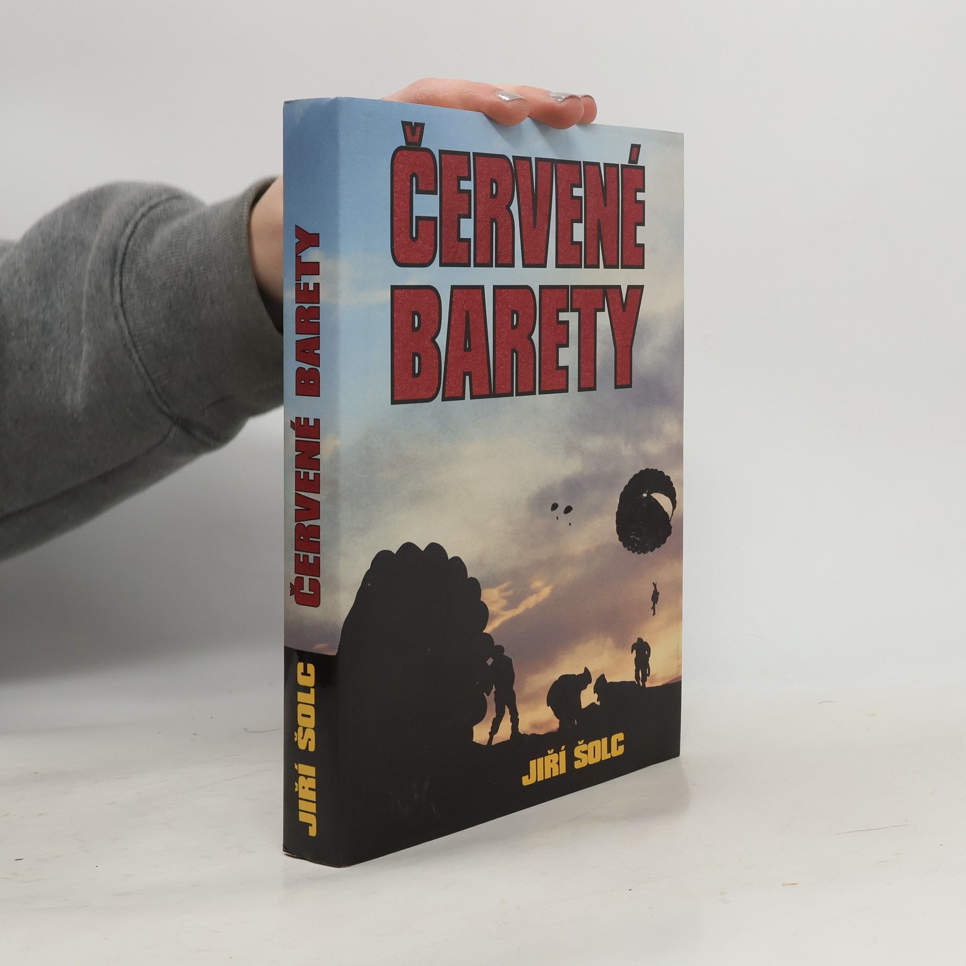 Červené barety
