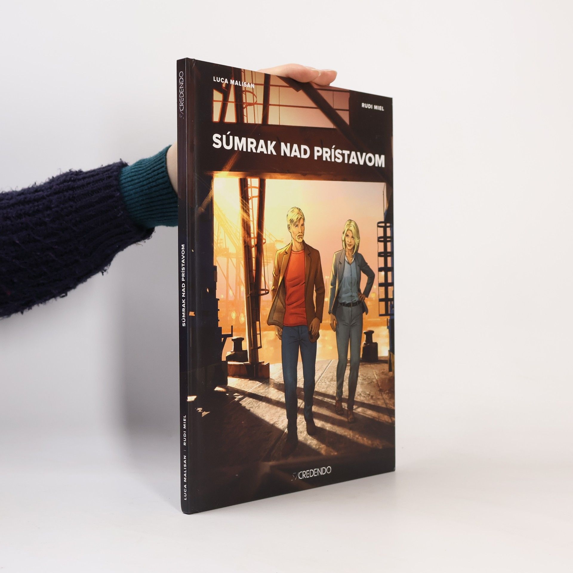 Súmrak nad prístavom