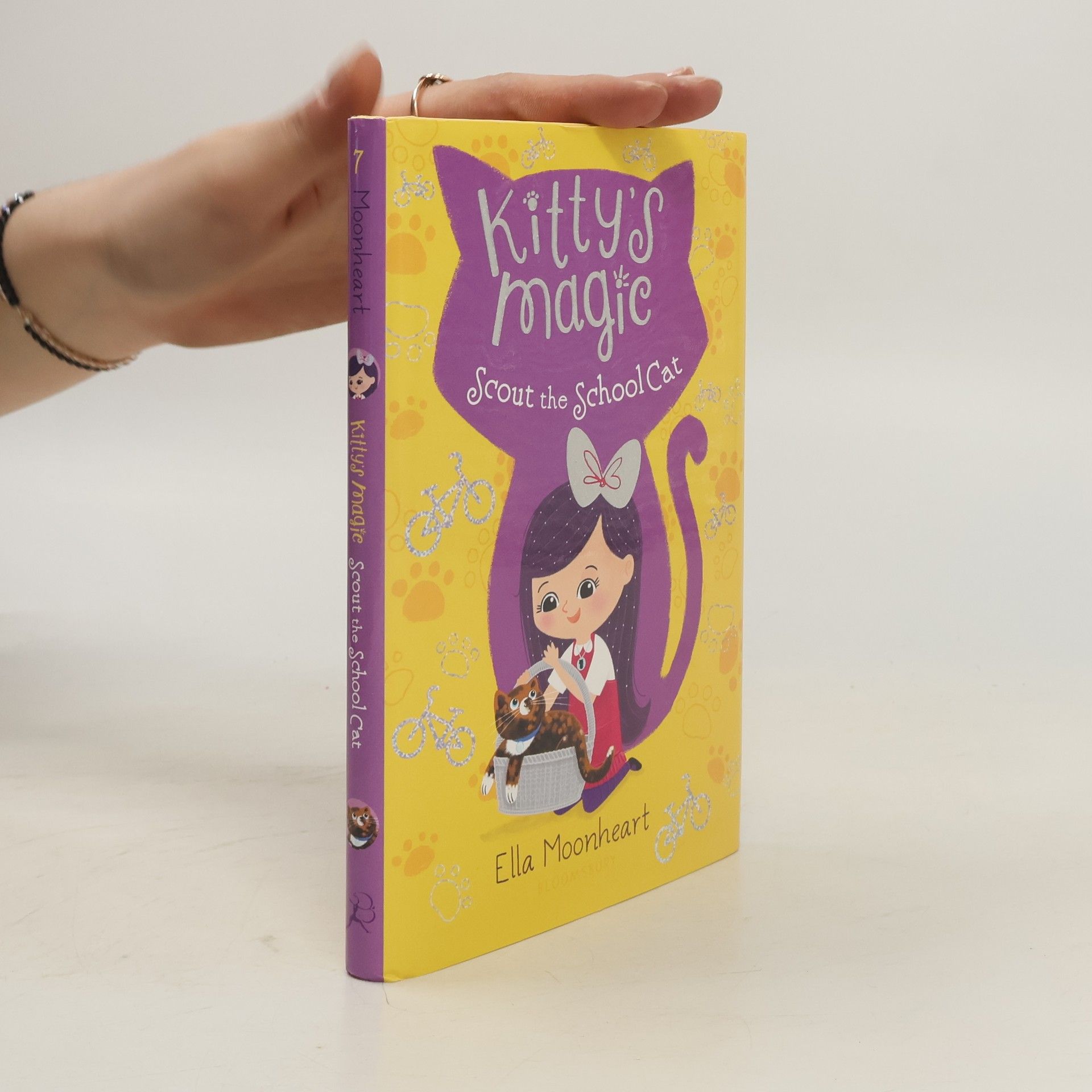 Ella Moonheart Kitty's Magic 7