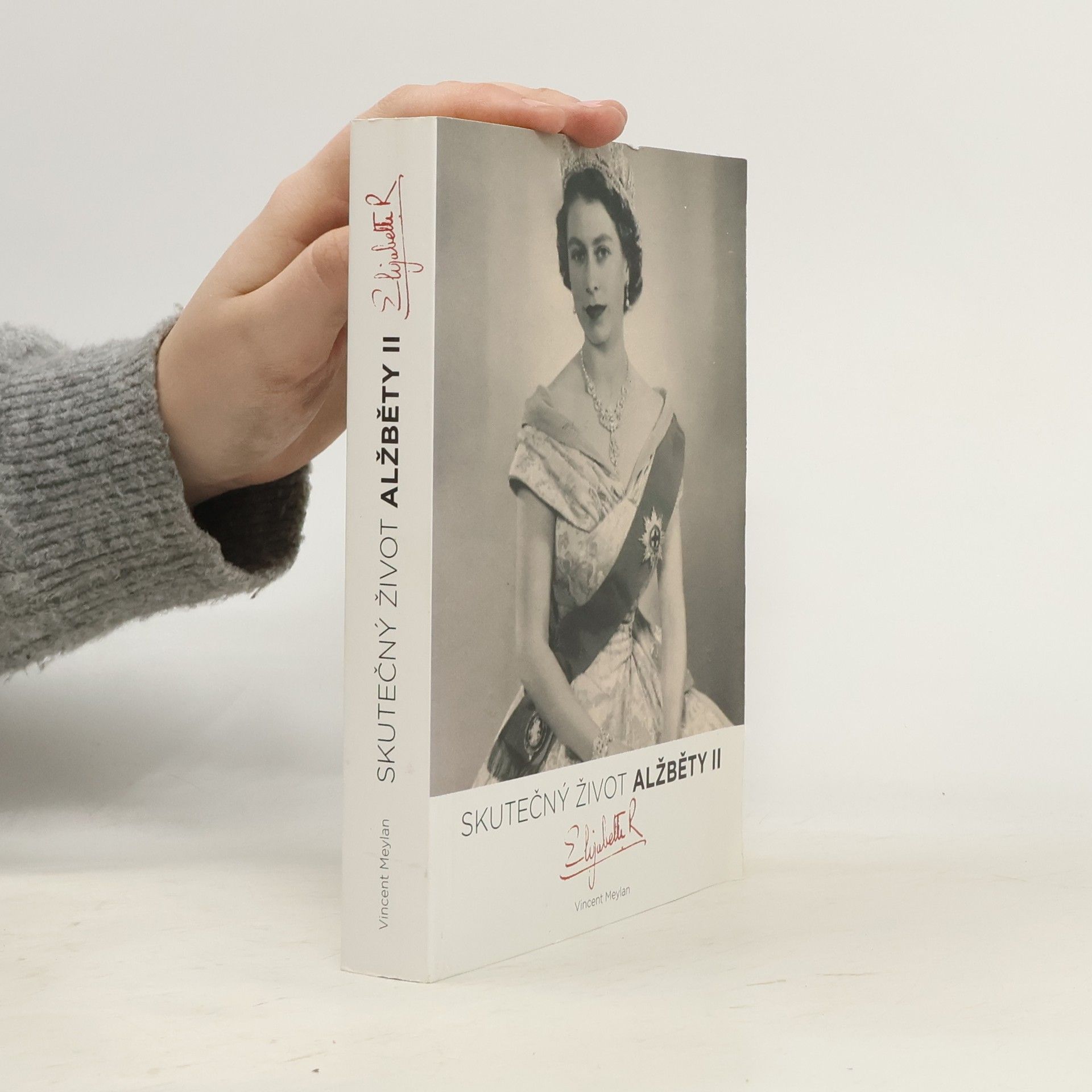 Vincent Meylan Skutečný život Alžběty II.