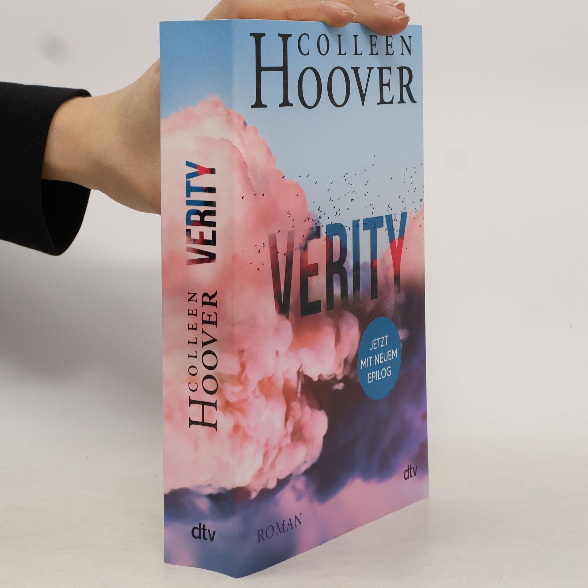 Colleen Hoover Verity