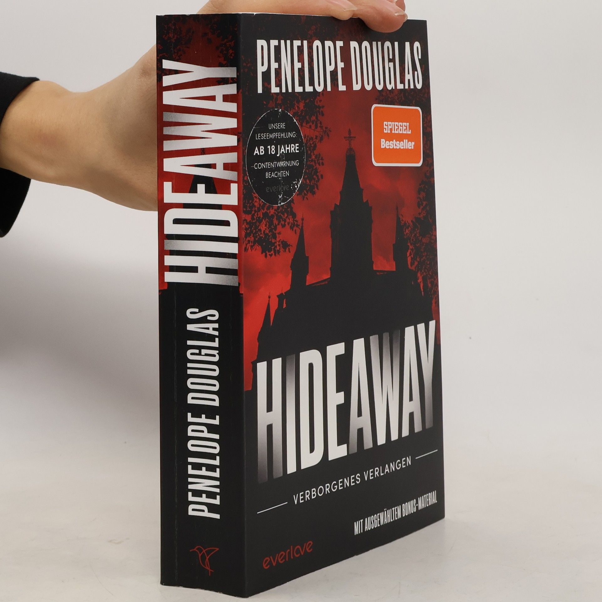 Penelope Douglas Hideaway - Verborgenes Verlangen / Devil’s Night Bd.2