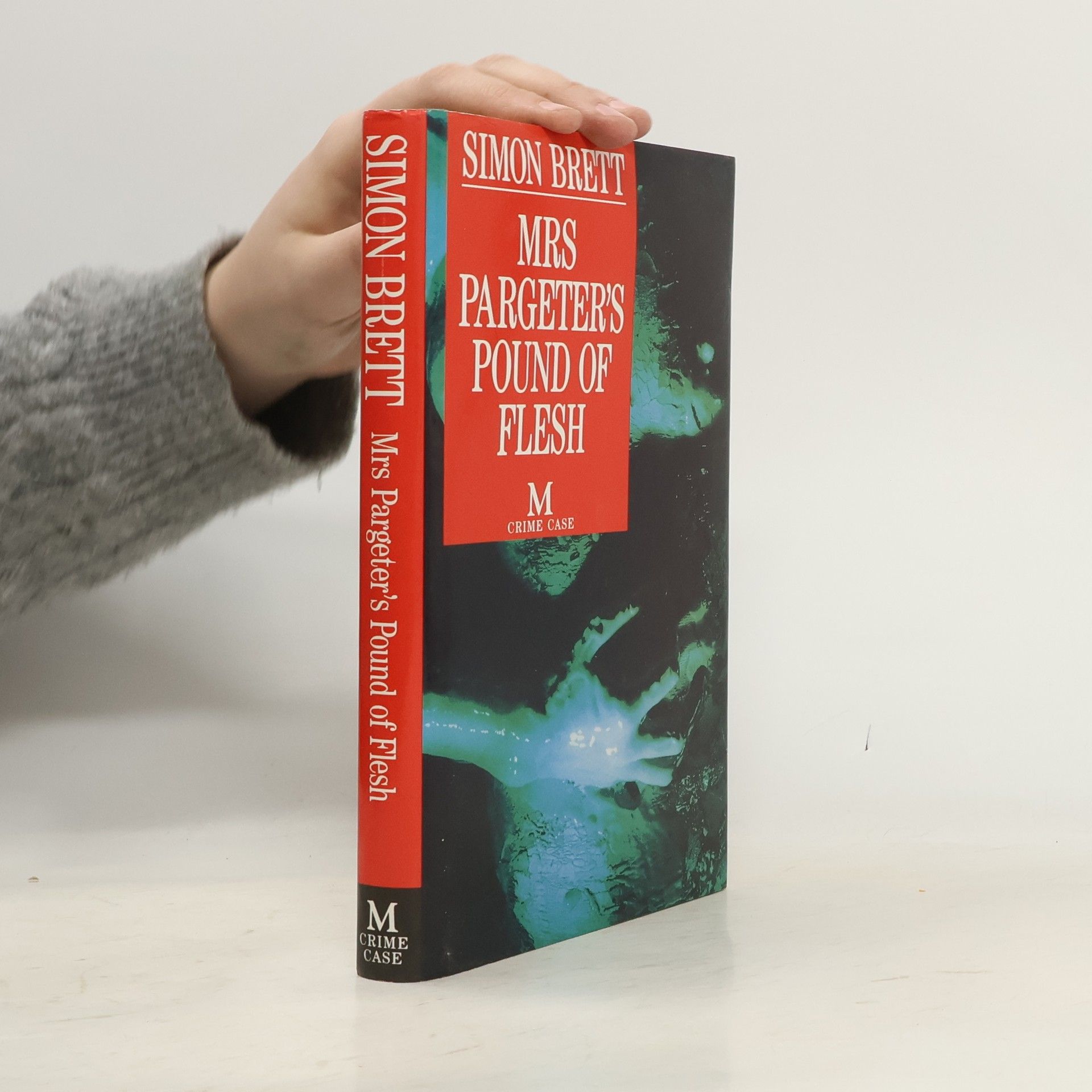 Simon Brett Macmillan Crime Case: Mrs. Pargeter's Pound of Flesh