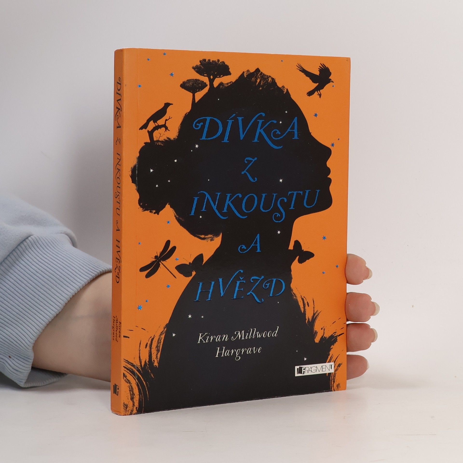 Kiran Millwood Hargrave Dívka z inkoustu a hvězd