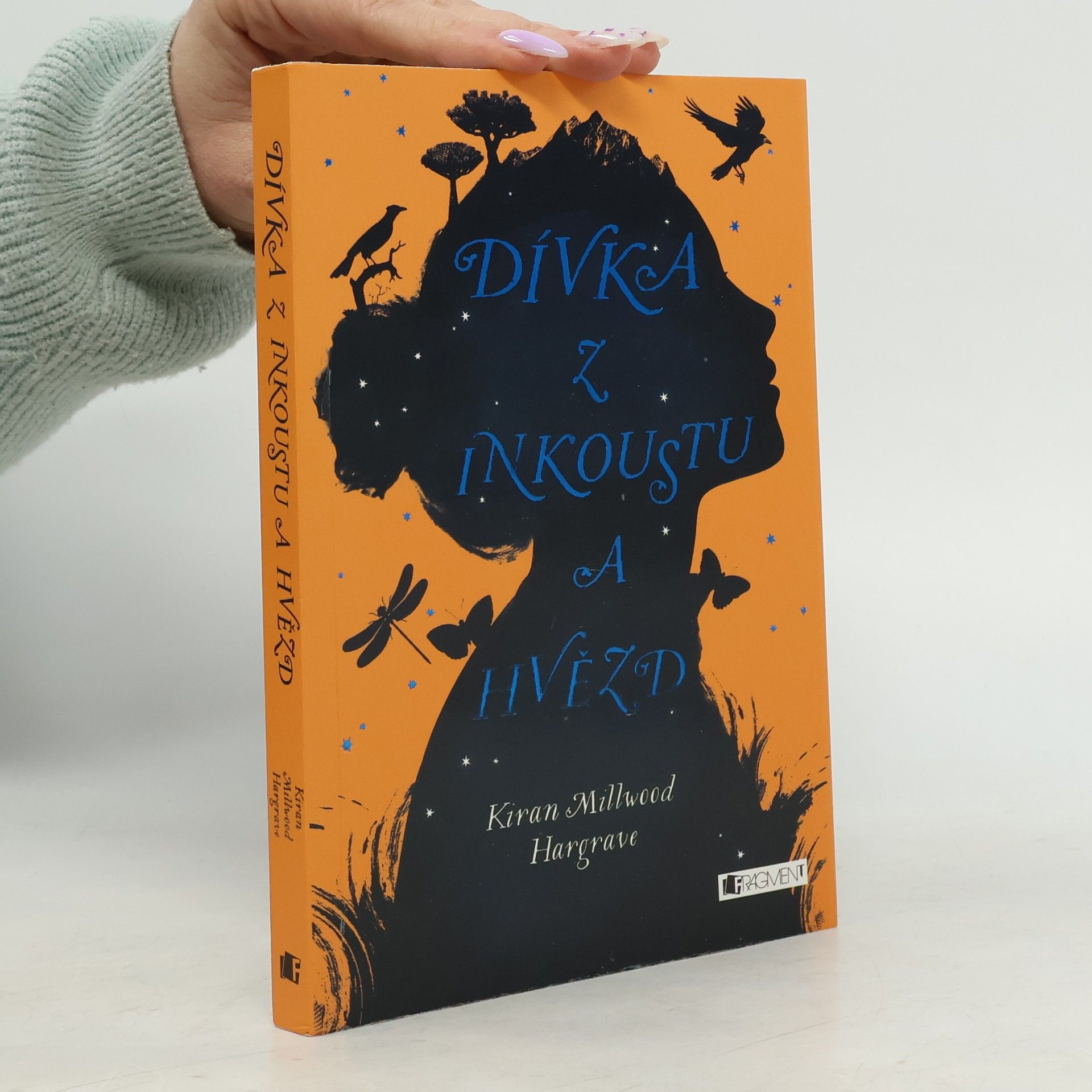 Kiran Millwood Hargrave Dívka z inkoustu a hvězd