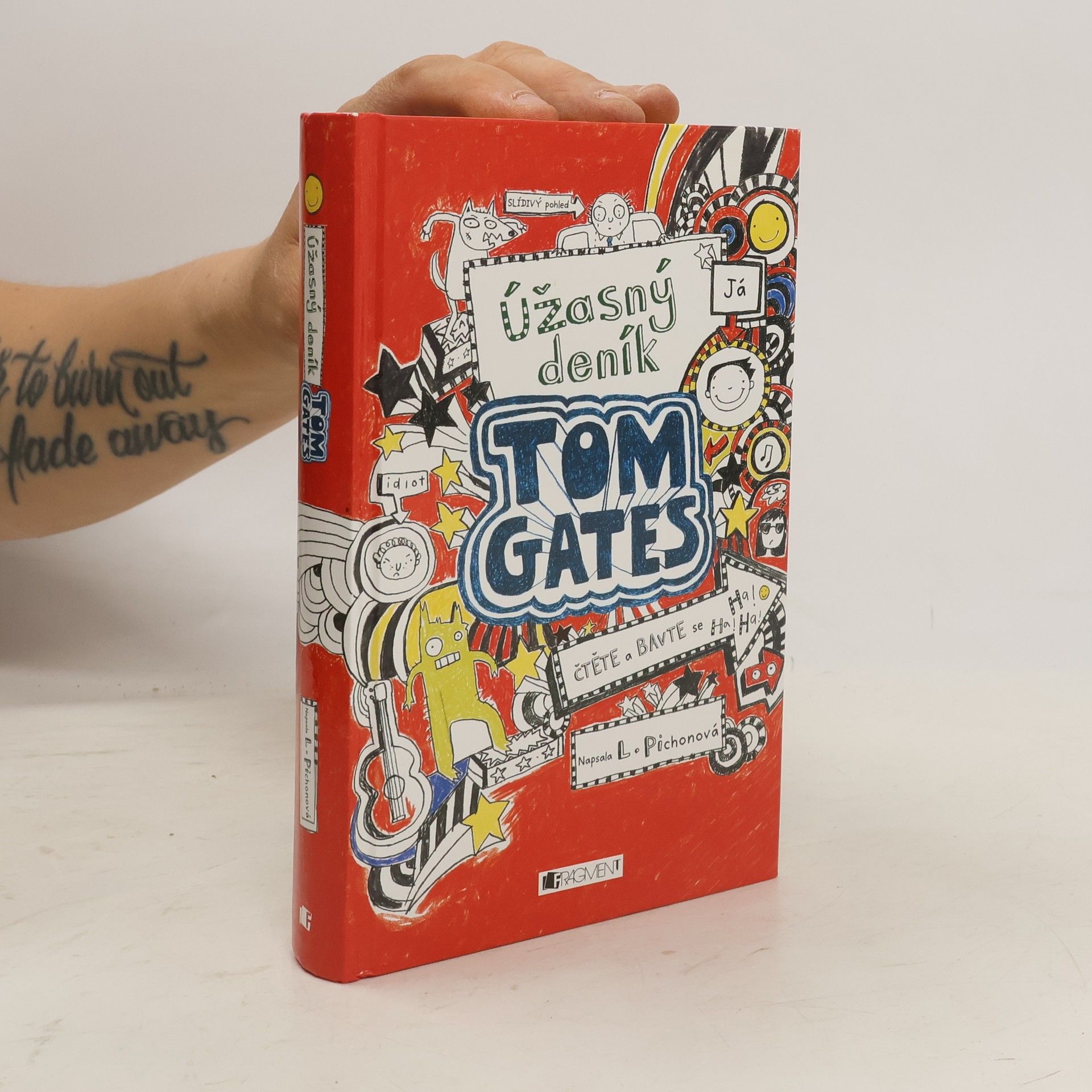 Liz Pichon Úžasný deník - Tom Gates