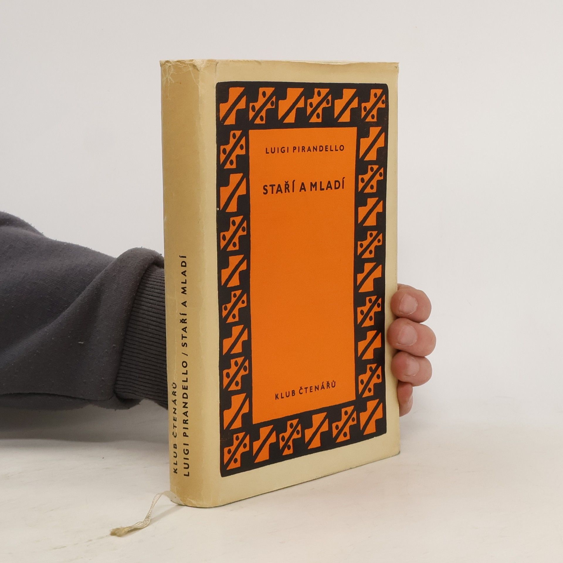 Luigi Pirandello Staří a mladí