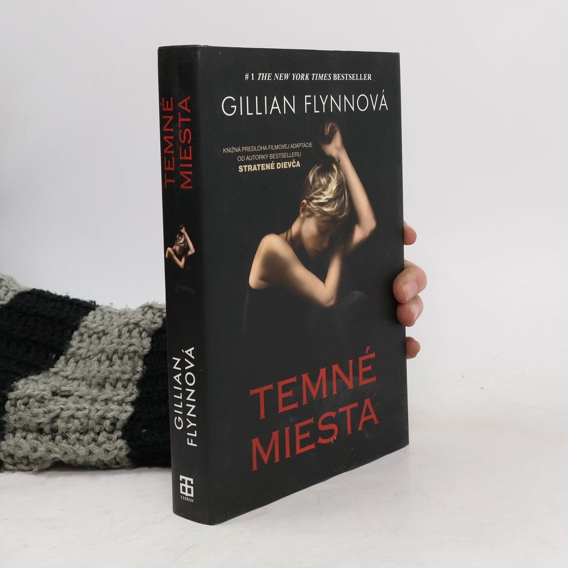 Gillian Flynn Temné miesta