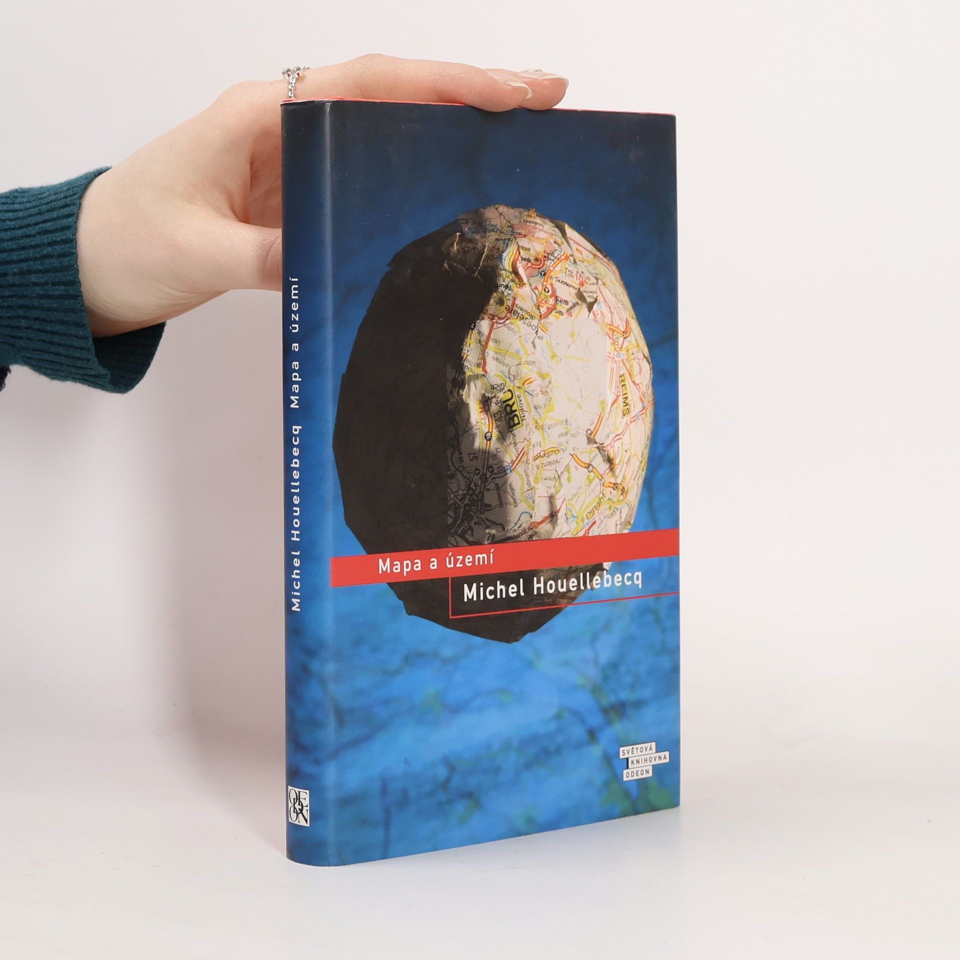 Michel Houellebecq Mapa a území