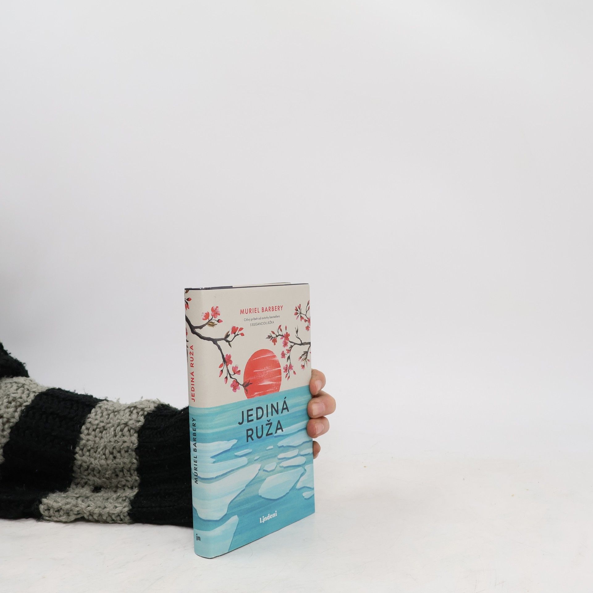 Muriel Barbery Jediná ruža