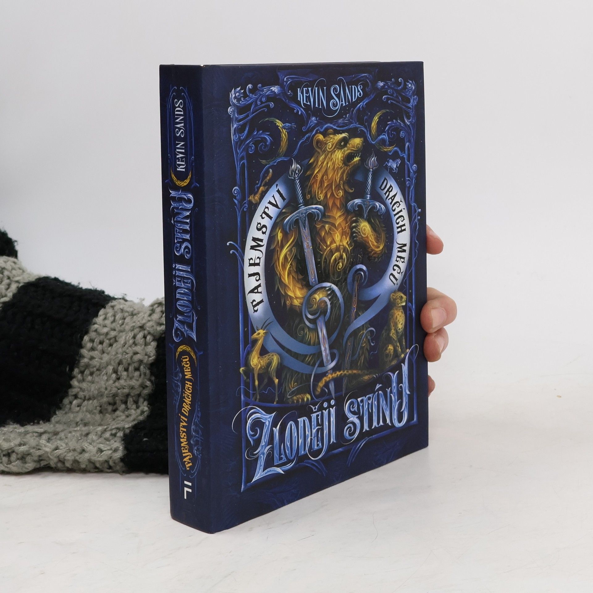 Kevin Sands Tajemství dračích mečů. Zloději stínu