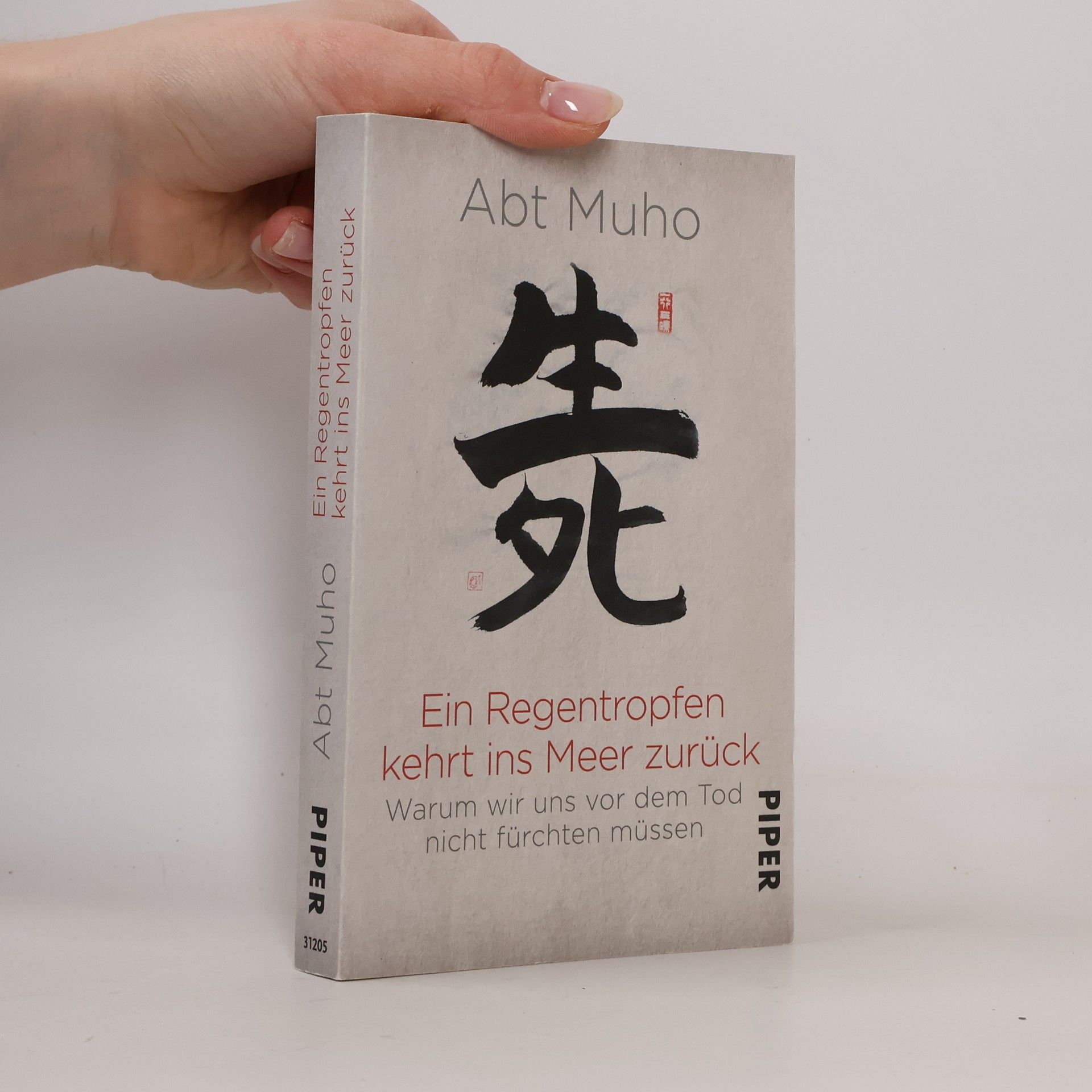 Ein Regentropfen kehrt ins Meer zurück