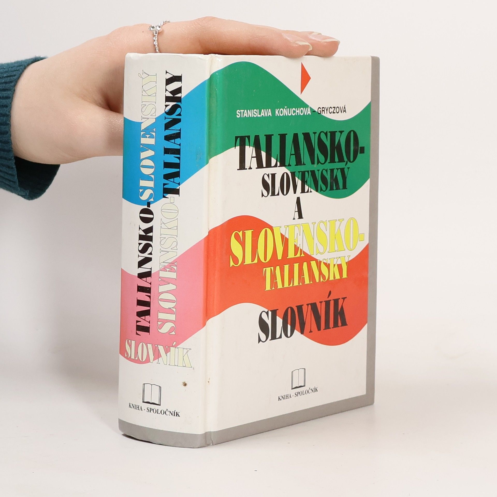 Koňuchová Gryczová Stanislava Taliansko - slovenský a slovensko - taliansky slovník