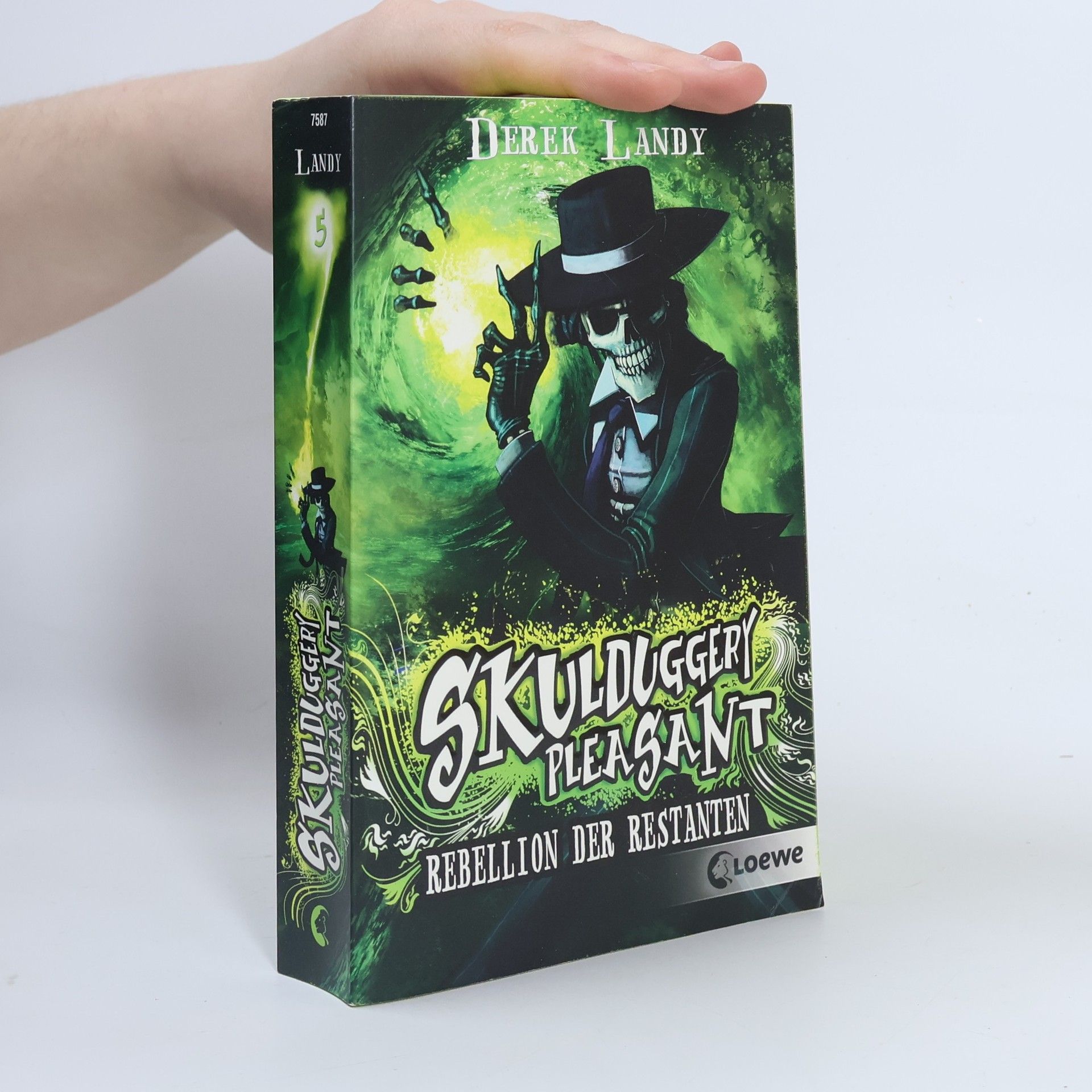Derek Landy Skulduggery Pleasant. Rebellion der Restanten