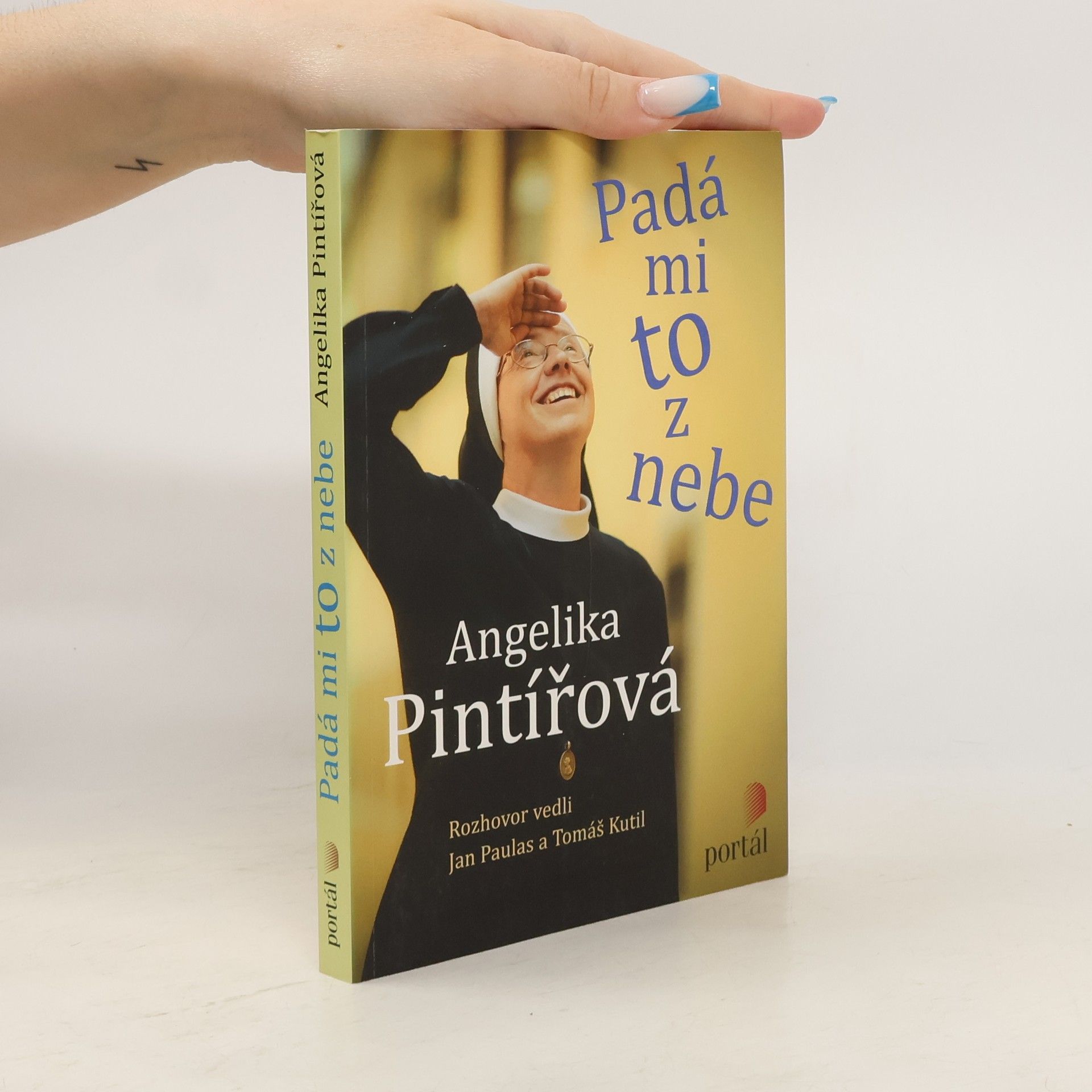 Angelika Pintířová Padá mi to z nebe