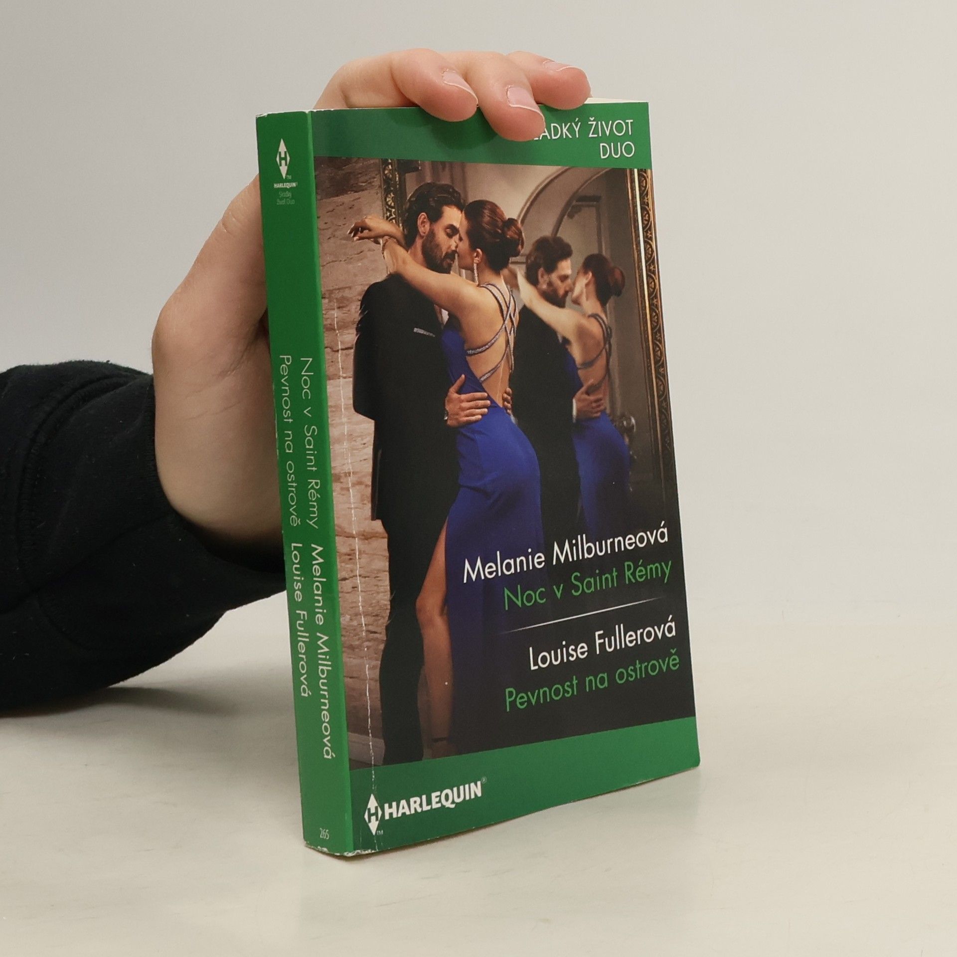 Melanie Milburne Noc v Saint Rémy / Pevnost na ostrově