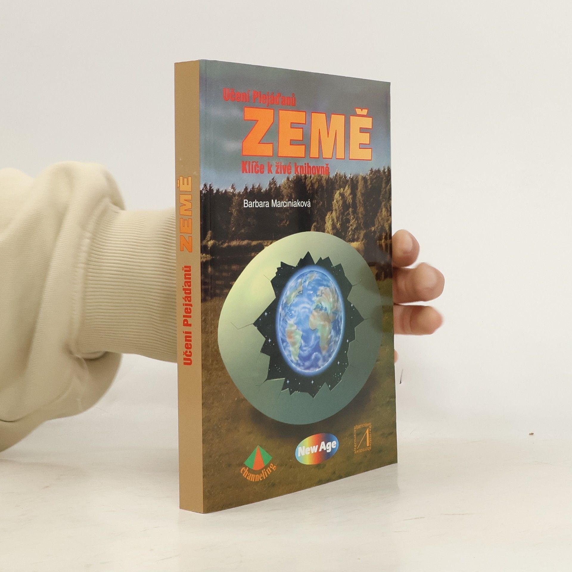 Barbara Marciniak Země