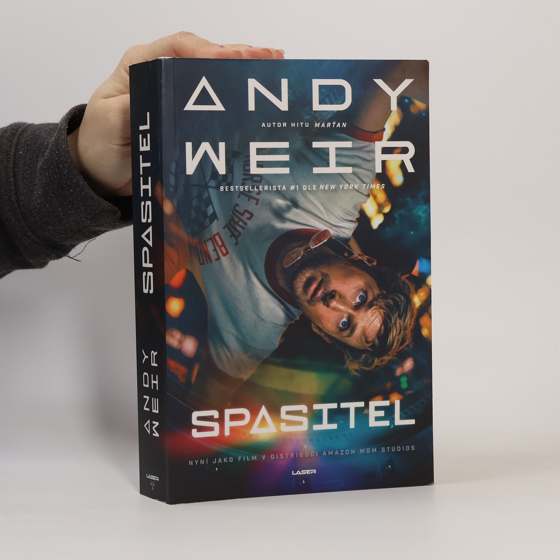 Andy Weir Spasitel