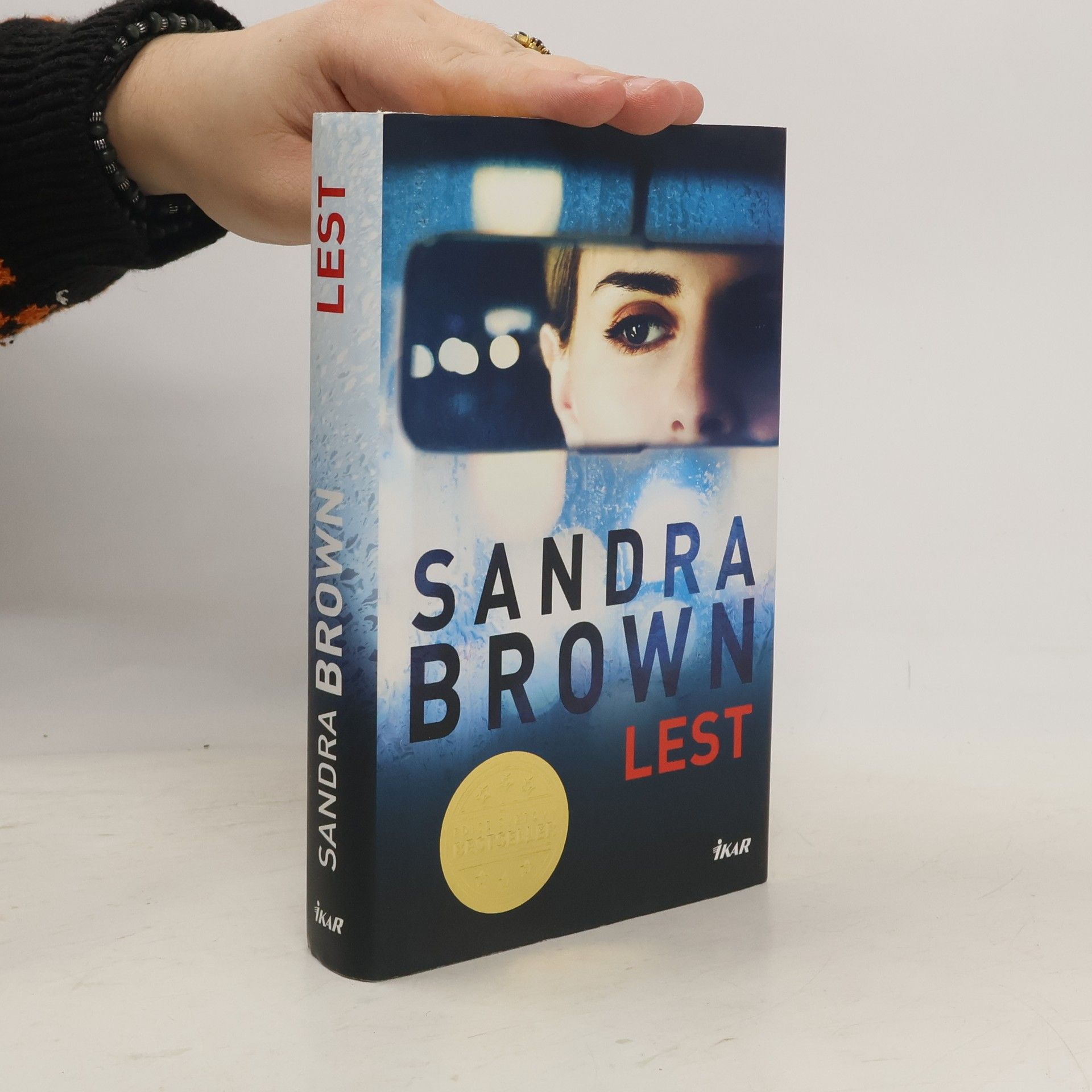 Sandra Brown Lest