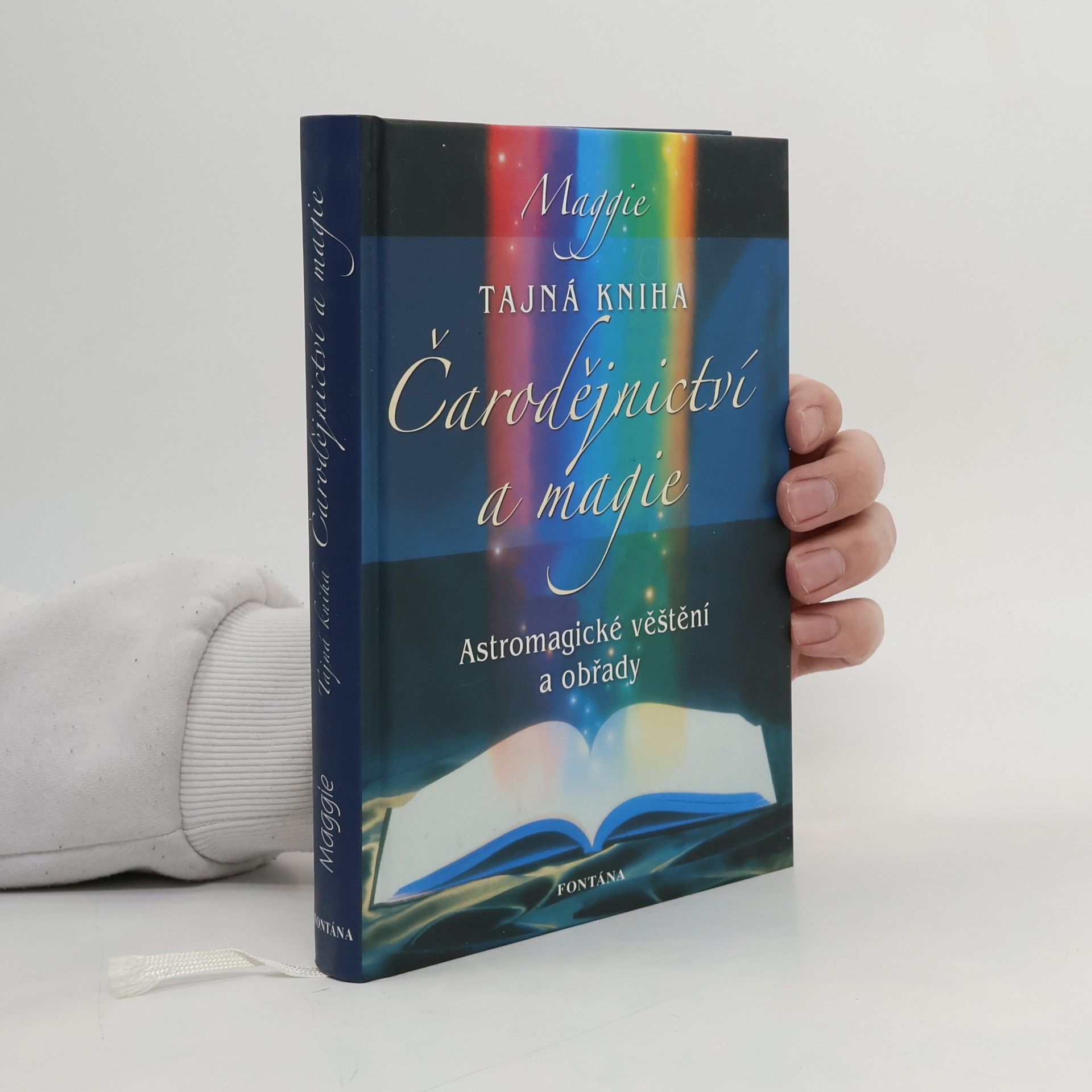 Maggie Böhmer Tajná kniha čarodějnictví a magie