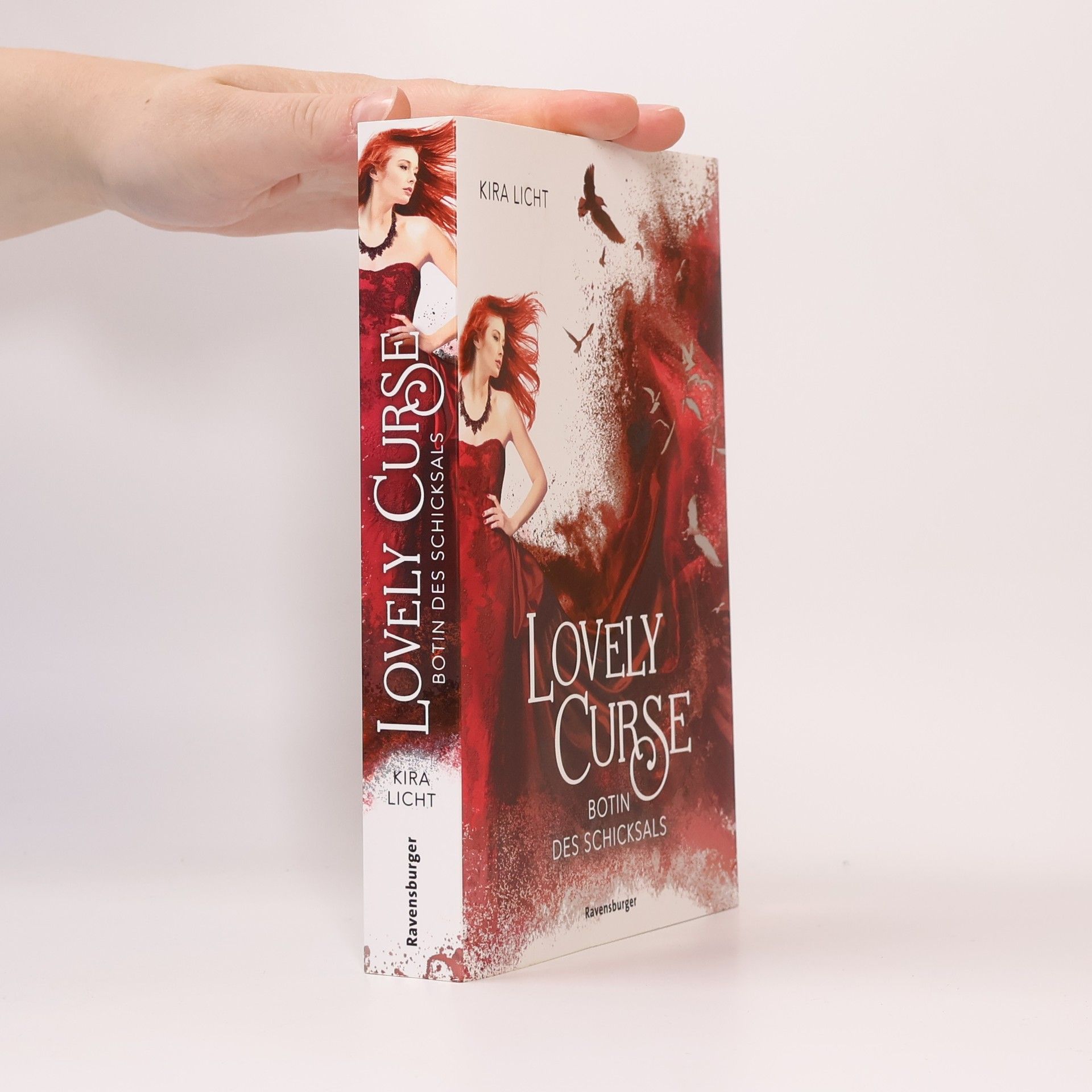 Kira Licht Lovely Curse: Botin des Schicksals