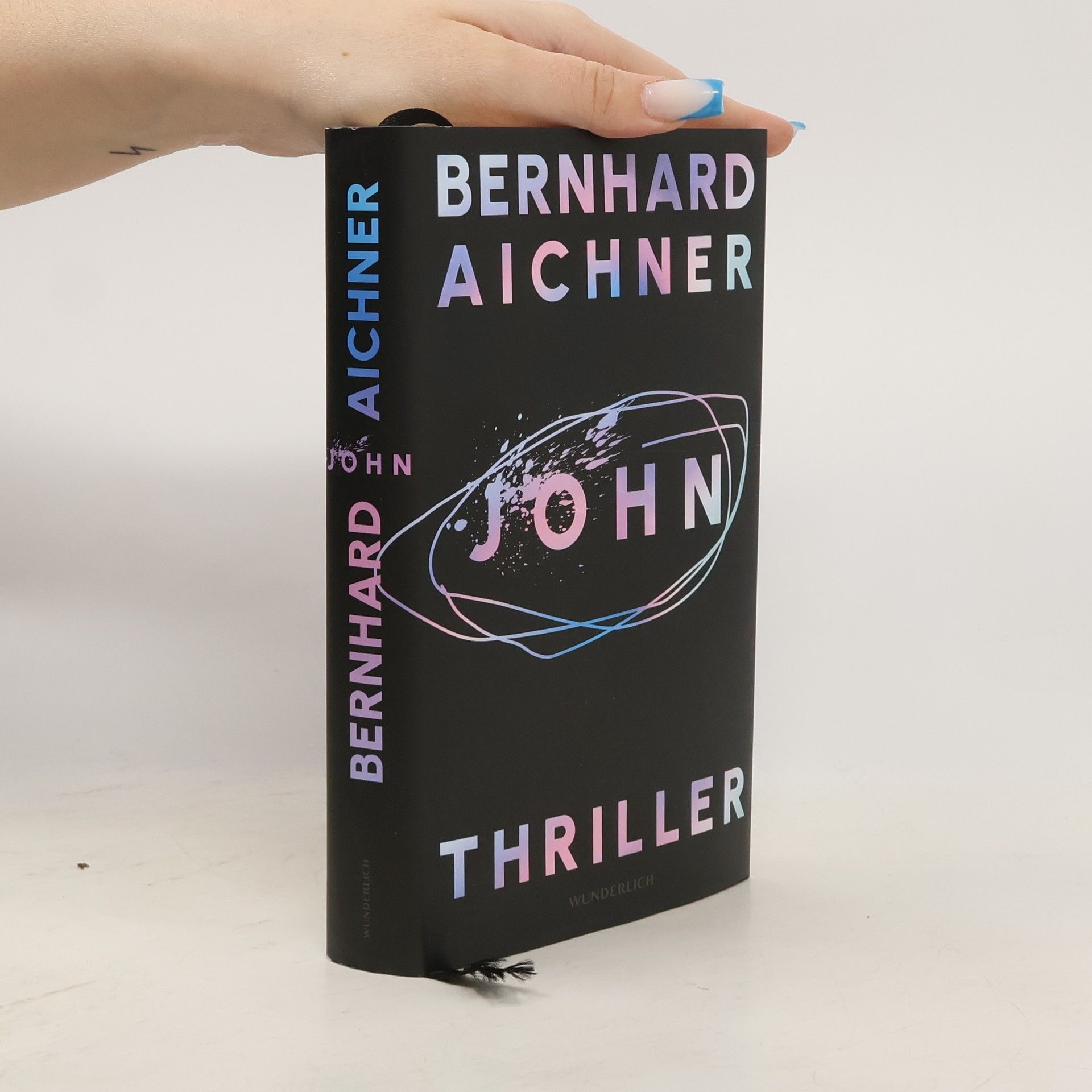 Bernhard Aichner John