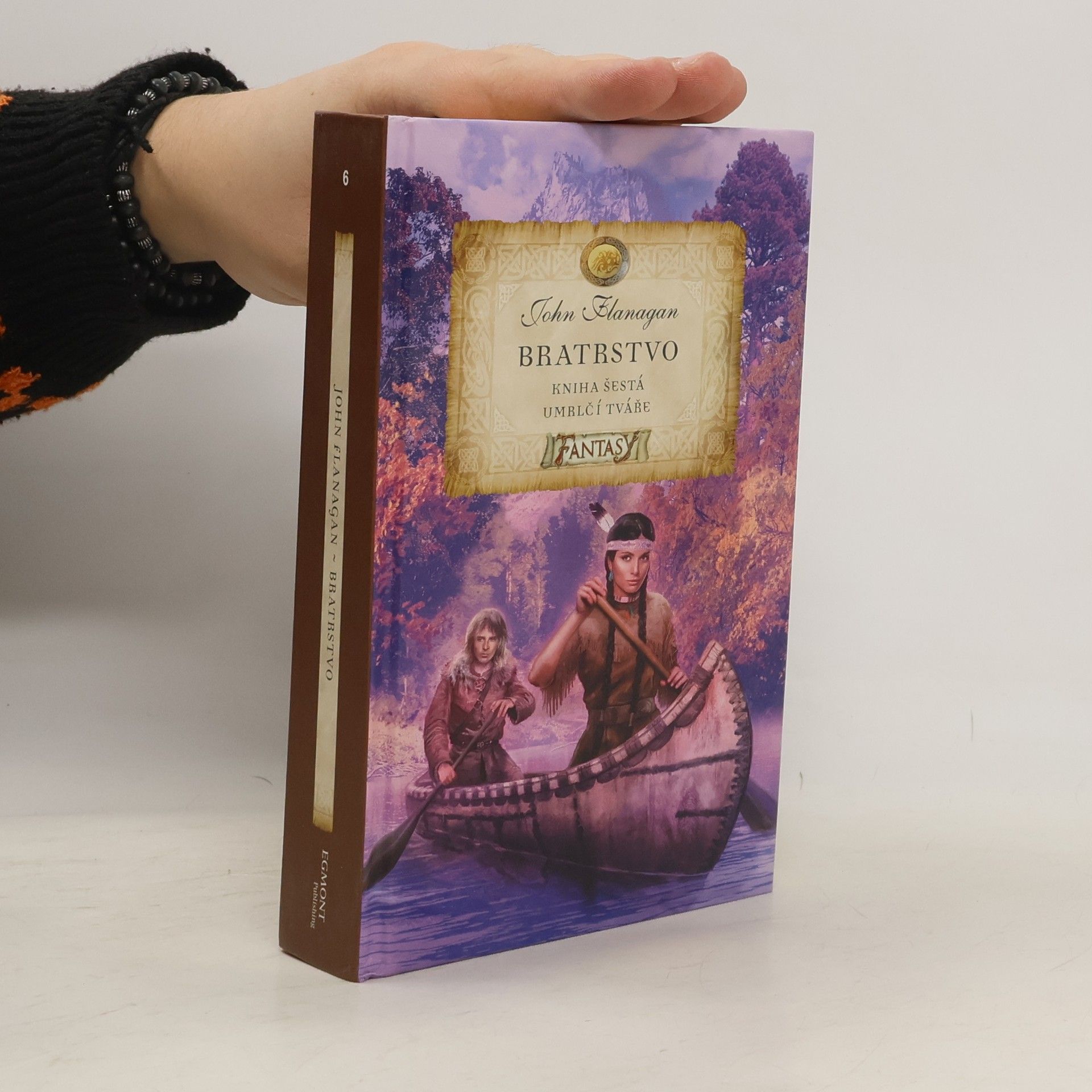 John Flanagan Bratrstvo. Kniha šestá. Umrlčí tváře