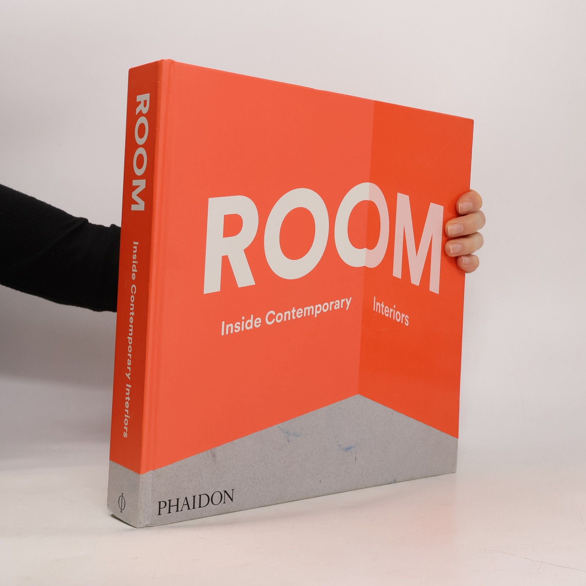 Various authors Room. Inside contemporary interiors